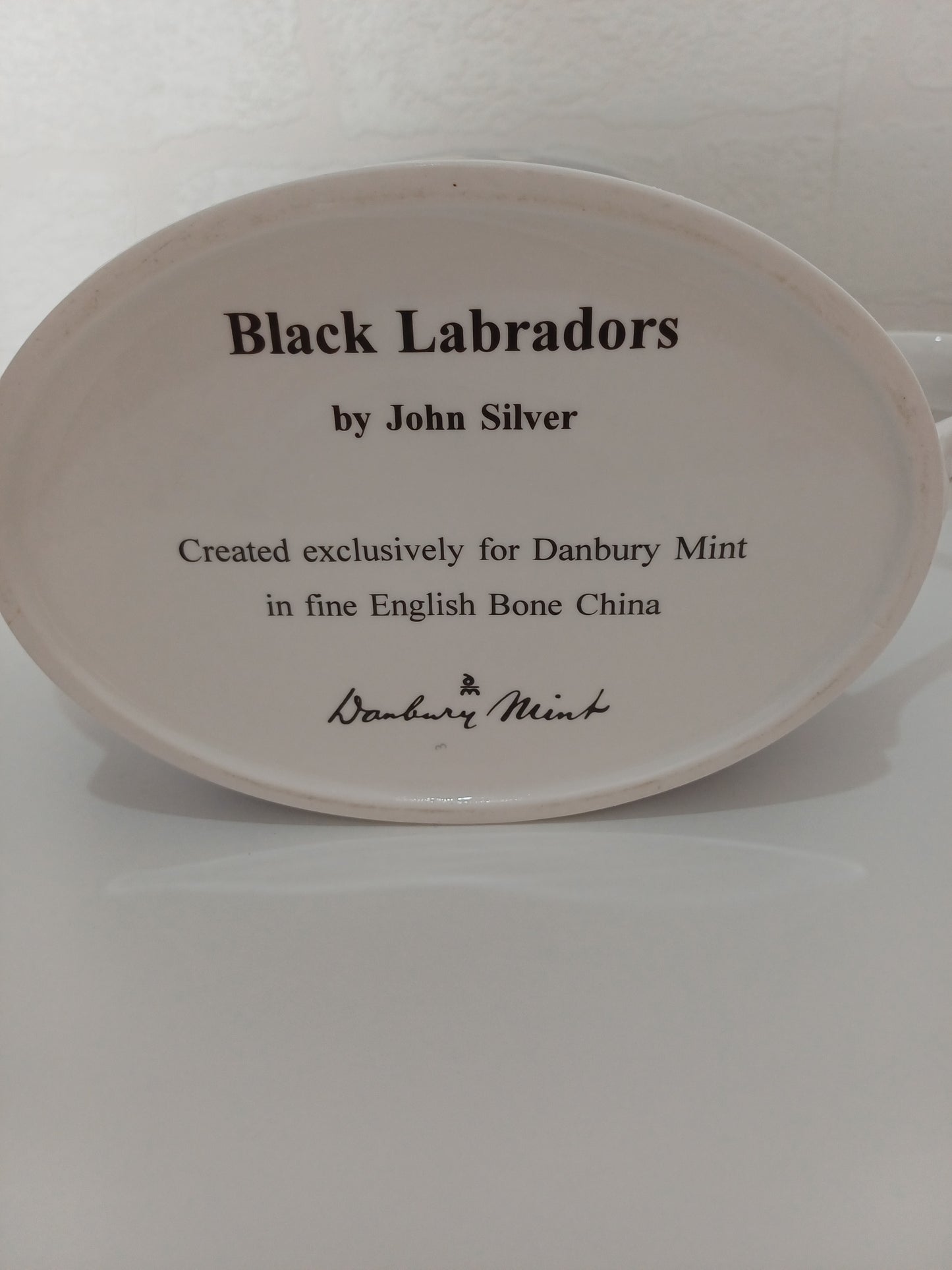 Danbury Mint Fine English Bone China Black Labrador Teapot with Lid by John Silver - Very Good Condition