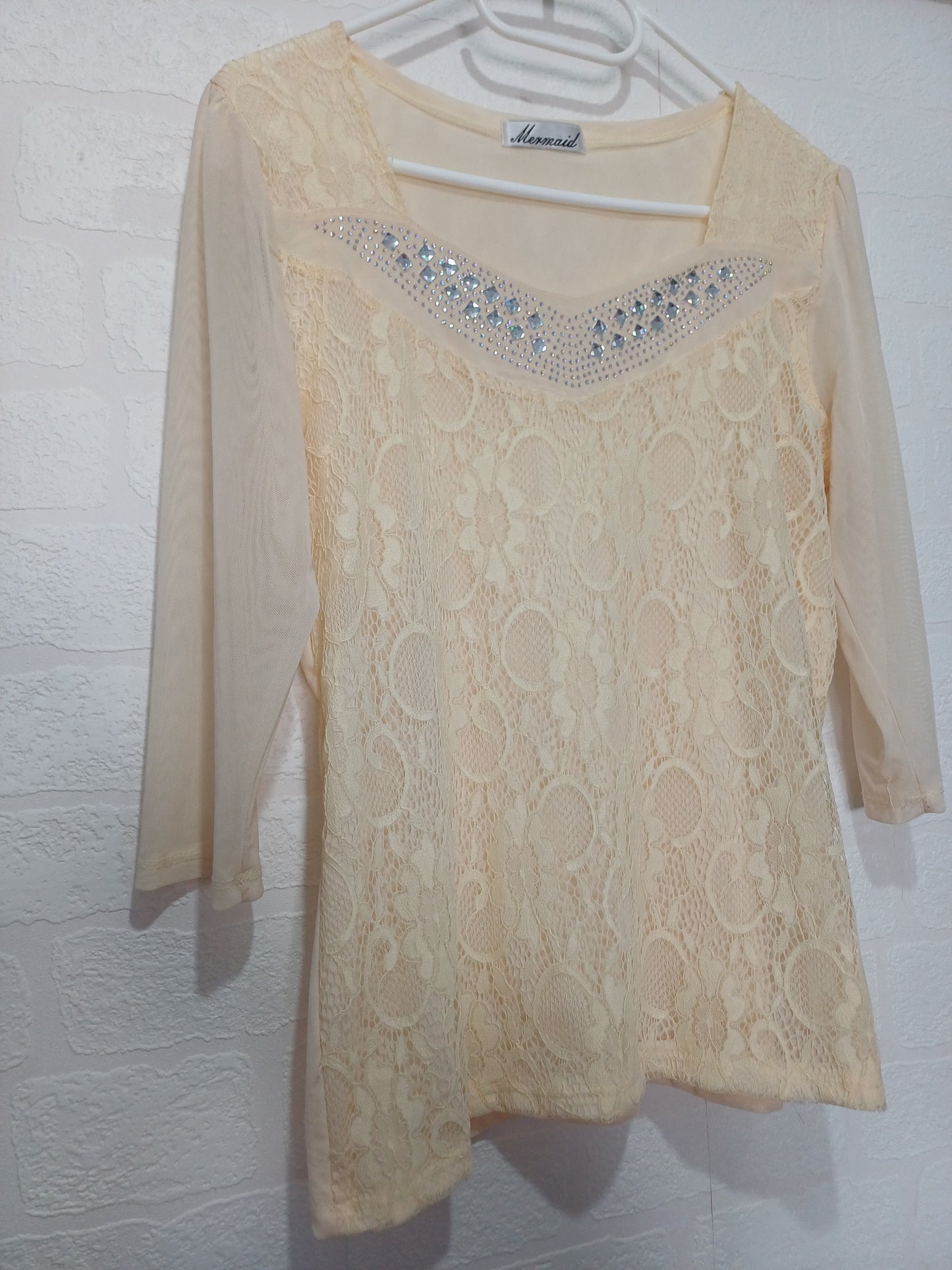 Trikoha Burgstadt Cream Lace Mesh Top Size 44 (UK 16) 18.5" PTP - Good Condition