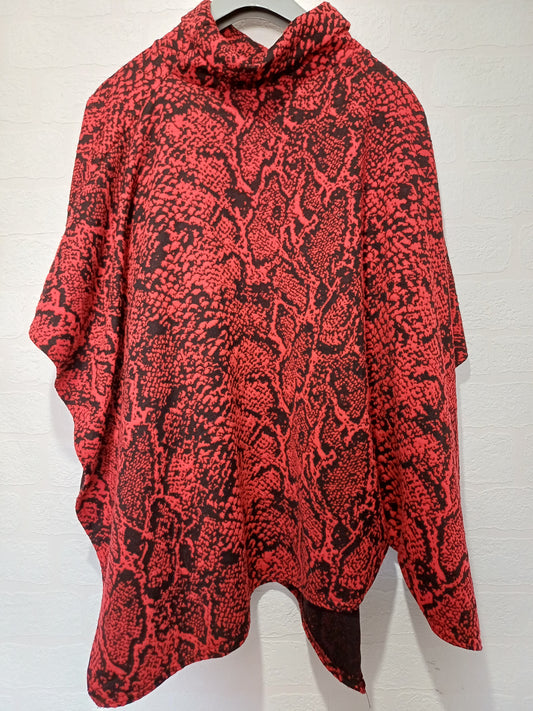 Unbranded Red & Black Snake Print Oversized Poncho Top Cape One Size - Very Good Condition