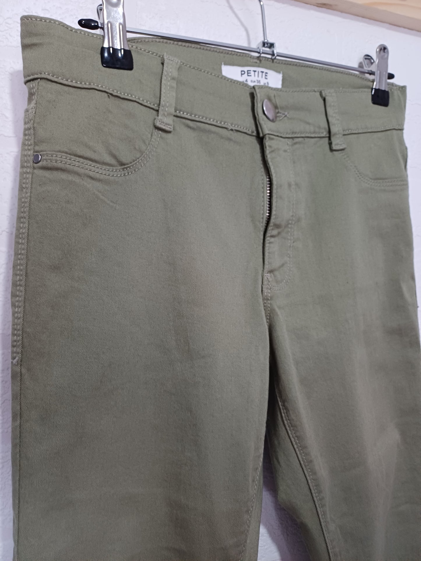 Dorothy Perkins Petite Khaki Skinny Jeans Size 8 28W 24L - Like New Condition