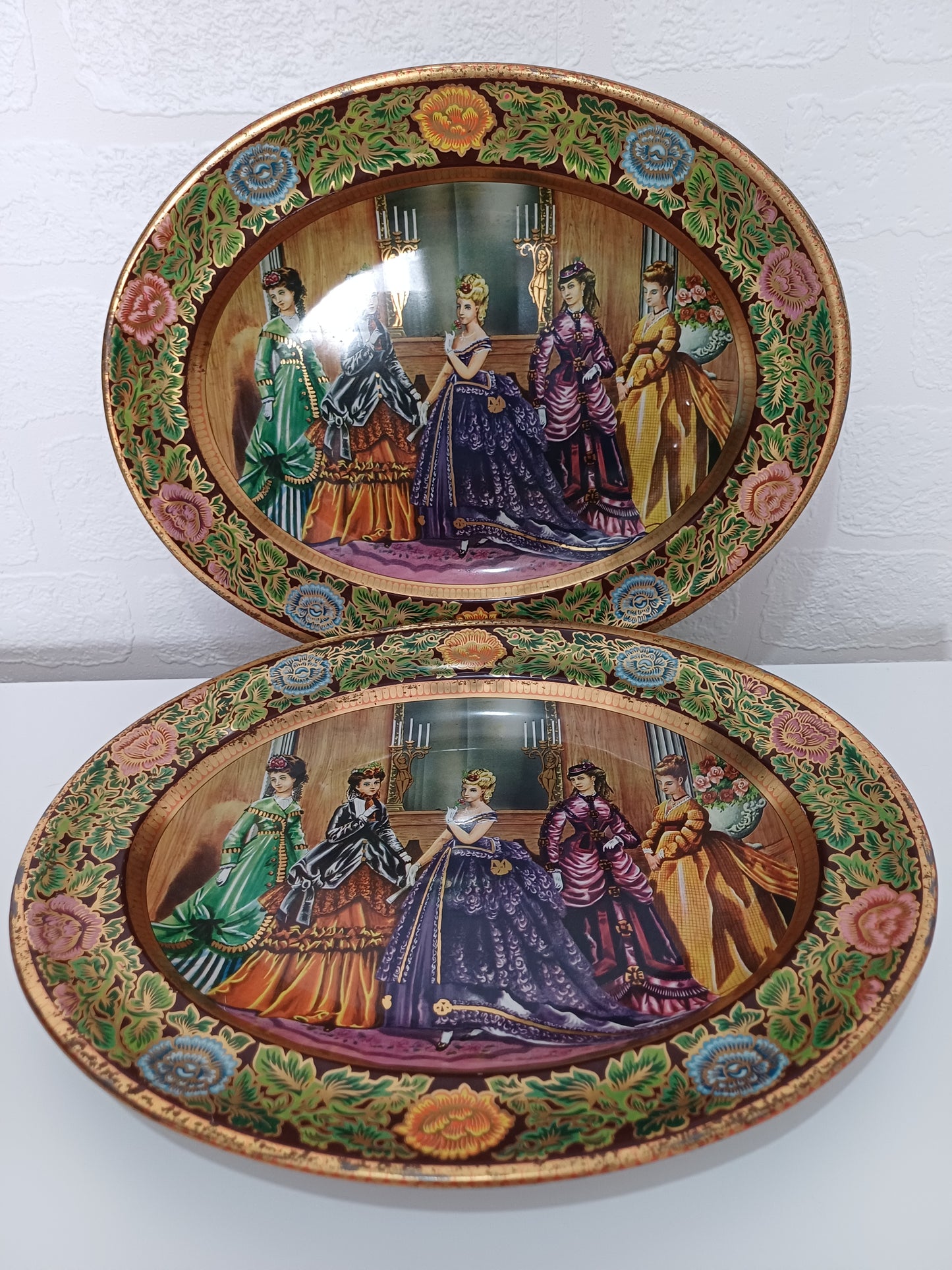 Daher Victorian Ladies Courtship Scene Oval Tin Wall Decor / Serving Tray Pair - Good Condition