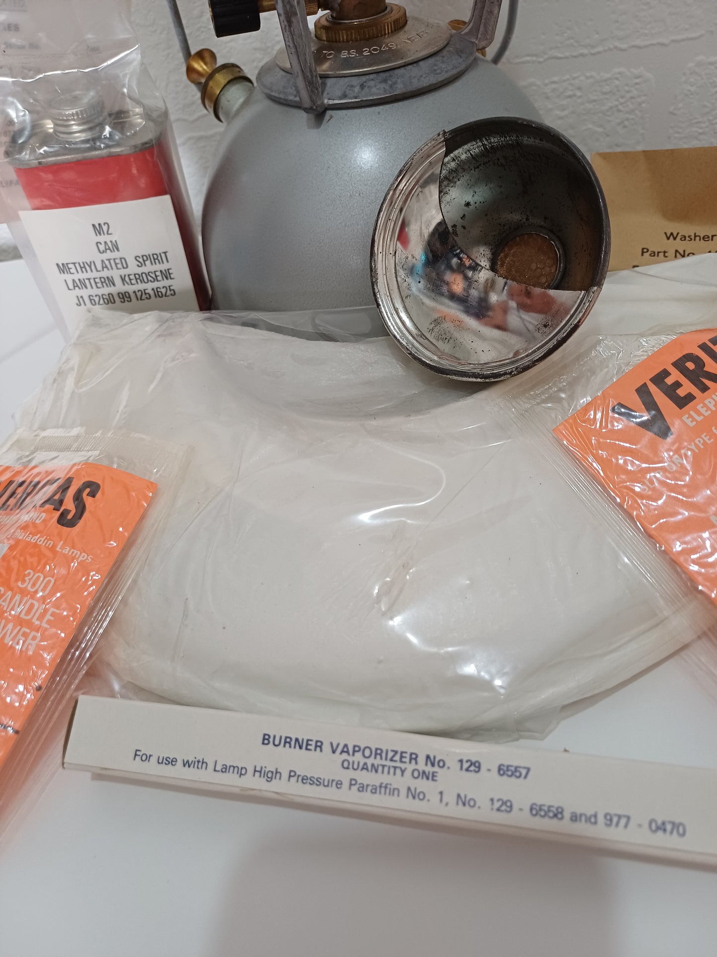 1985 British Military Trade Pack – Willis & Bates M320 Kerosene Lantern – Excellent Open Box Condition