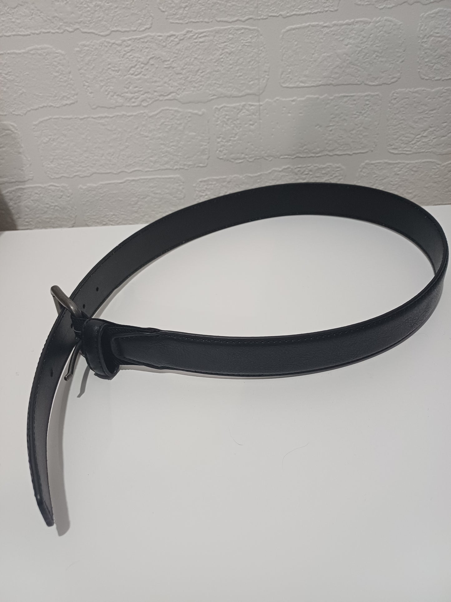 Peter Werth Black Belt Size 34 - Very Good Condition