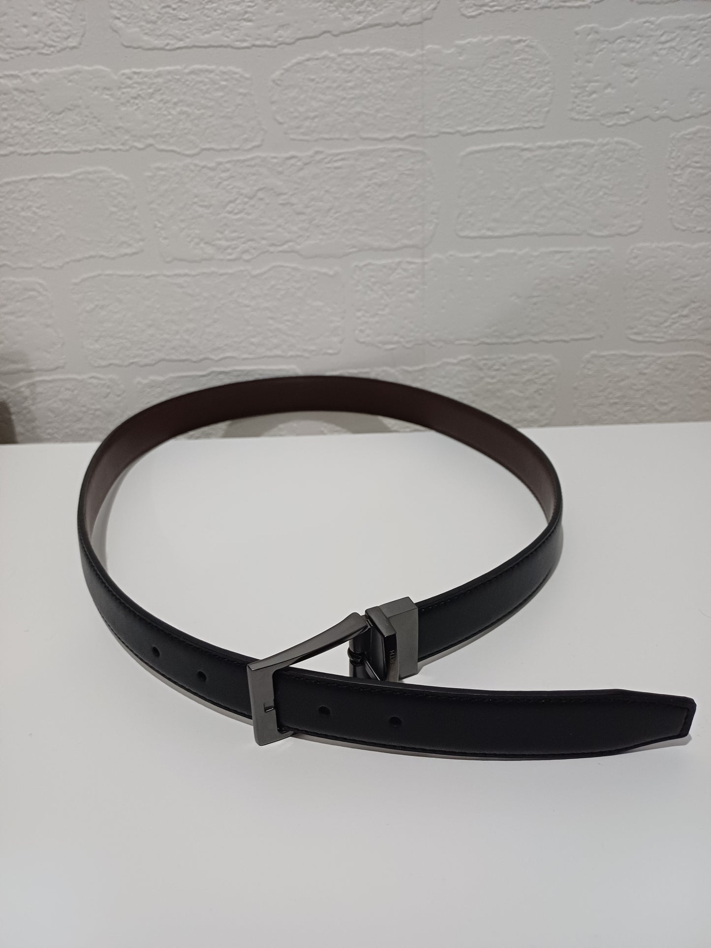 Peter Werth Black Belt Size 34 - Like New Condition