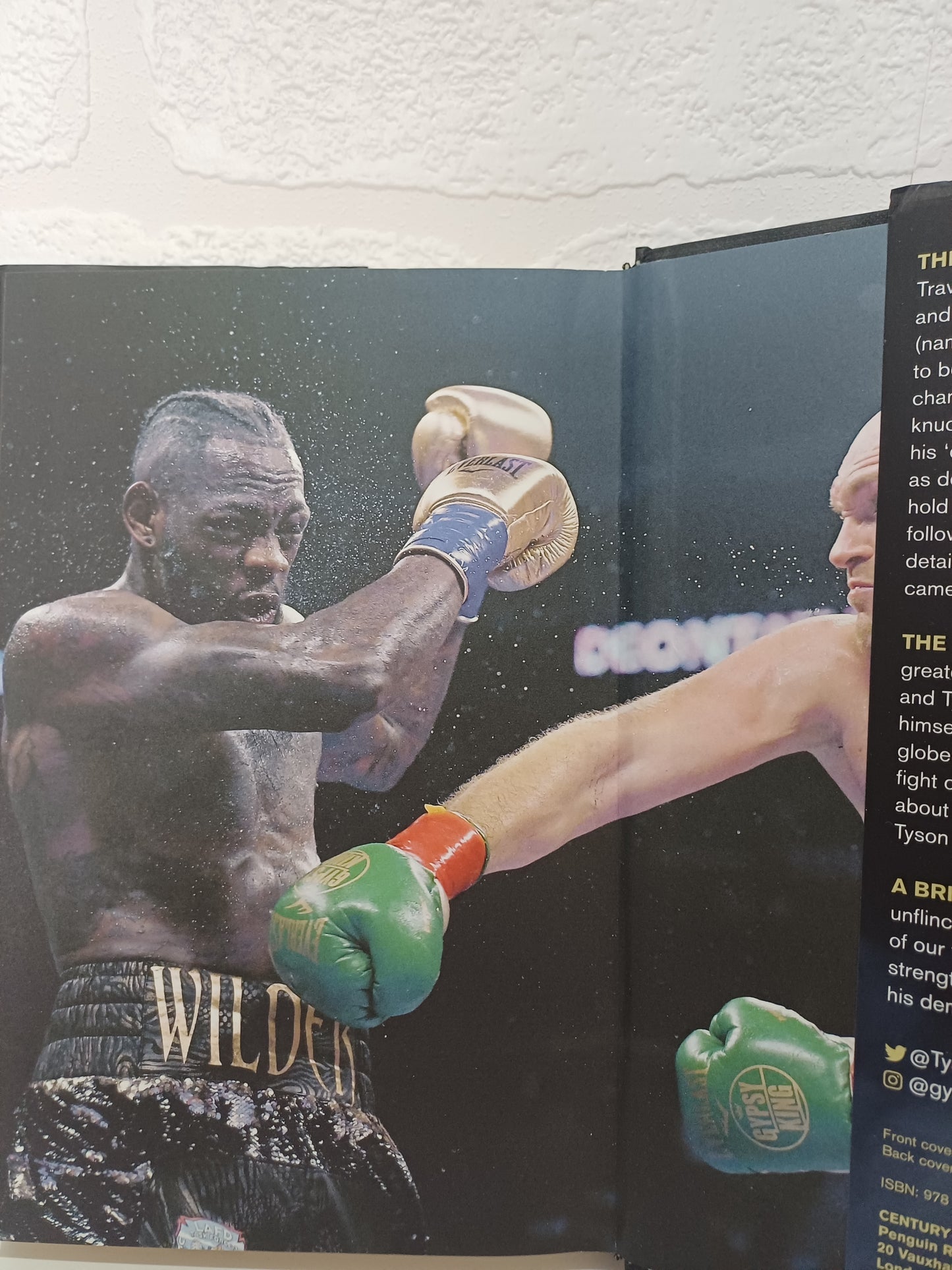 Behind the Mask My Autobiography Tyson Fury Hardback - Very Good Condition