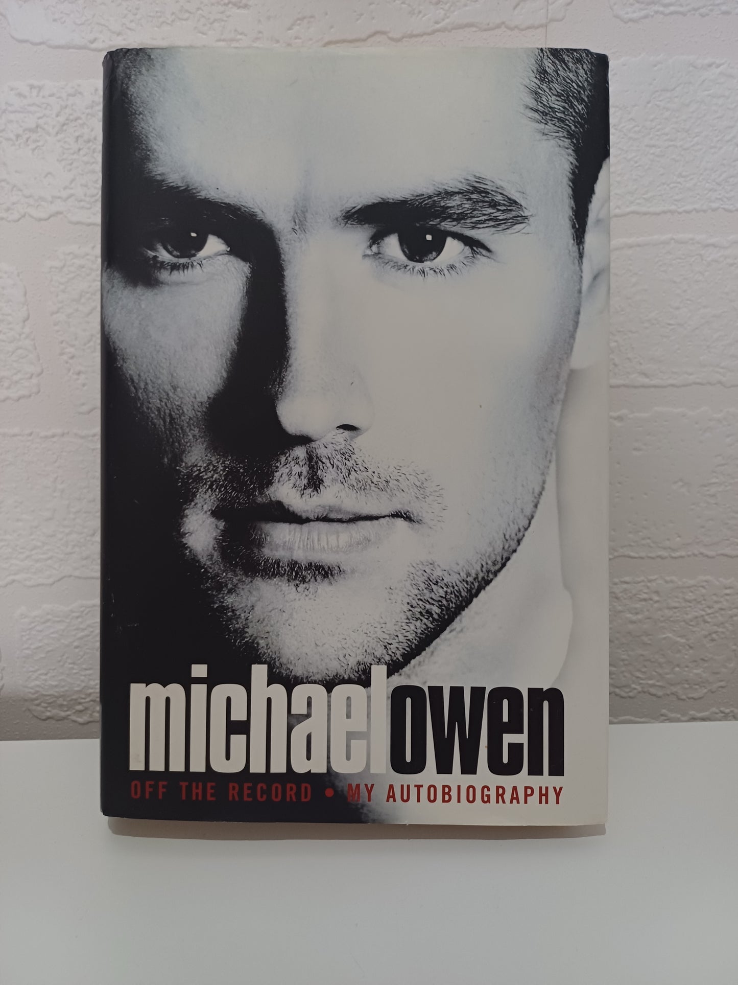 Michael Owen Off the Record My Autobiography Hardback - Good Condition