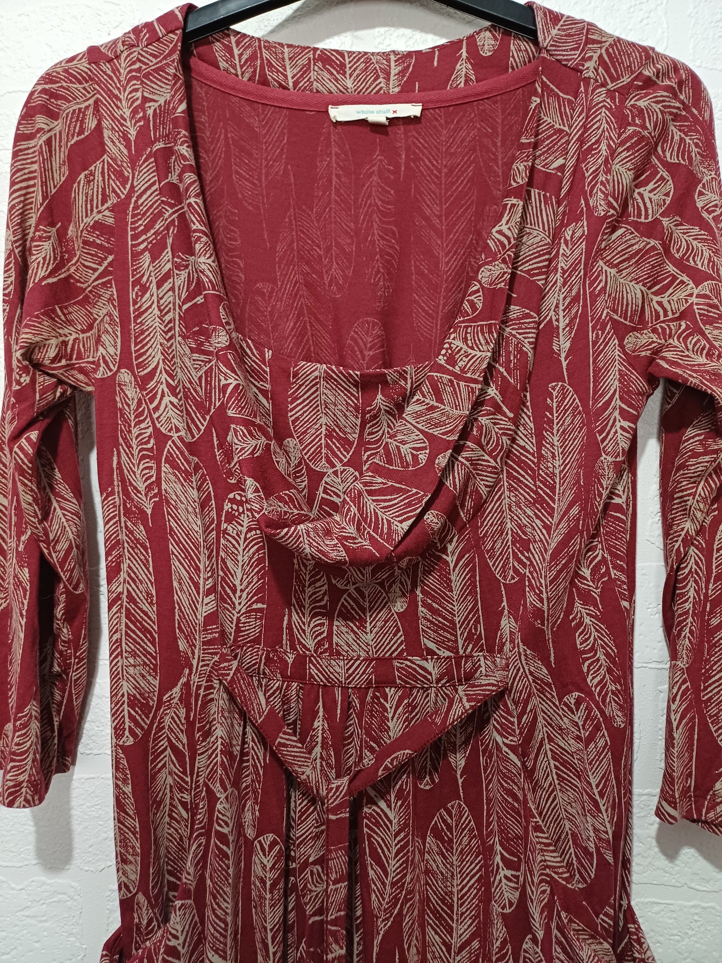 White Stuff Red/Burgundy Leaf Print Midi Dress Size 8 15" PTP - Very Good Condition