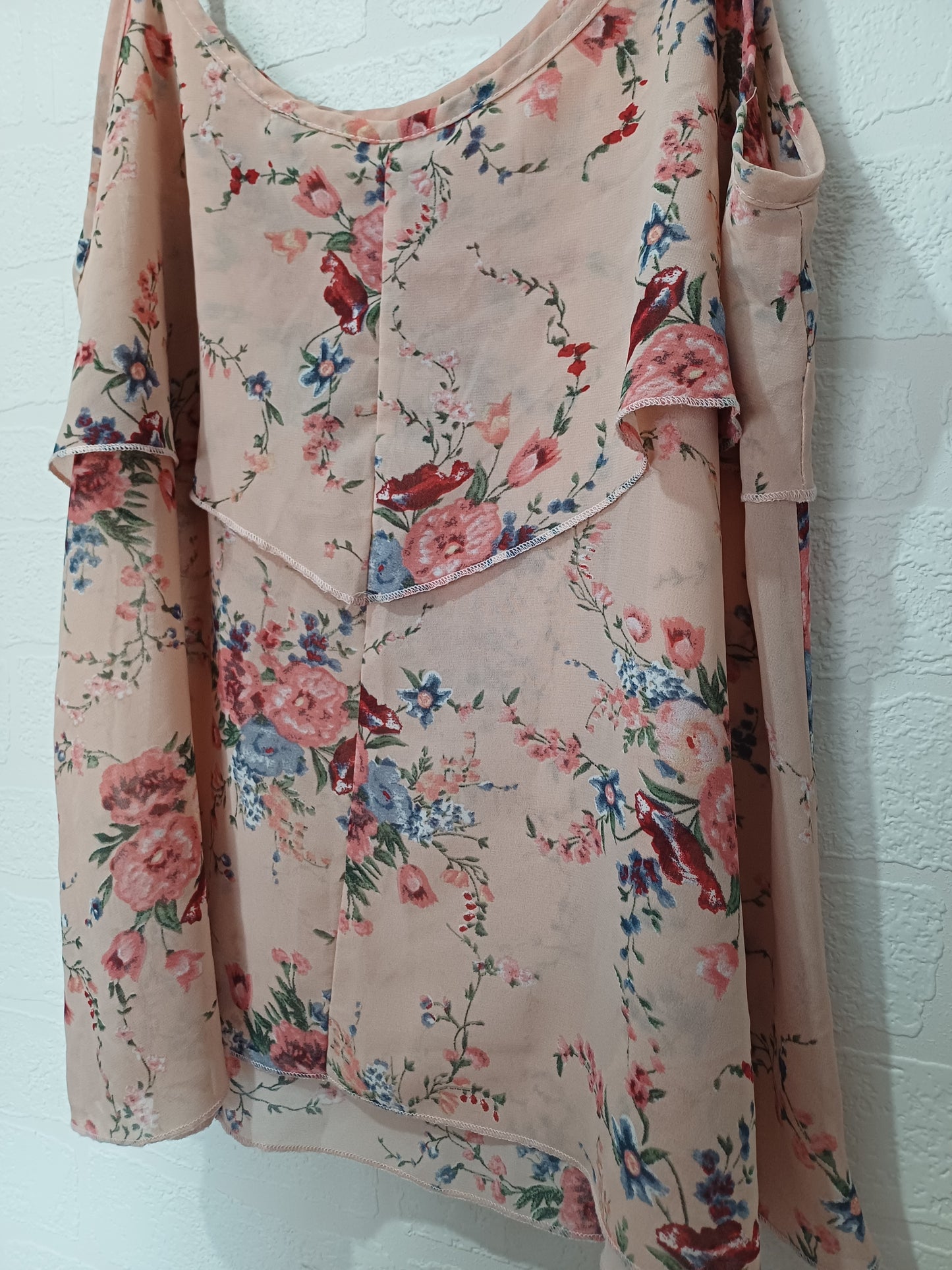 Pink Floral Cold Shoulder Boho Top XL 21" PTP - Very Good Condition
