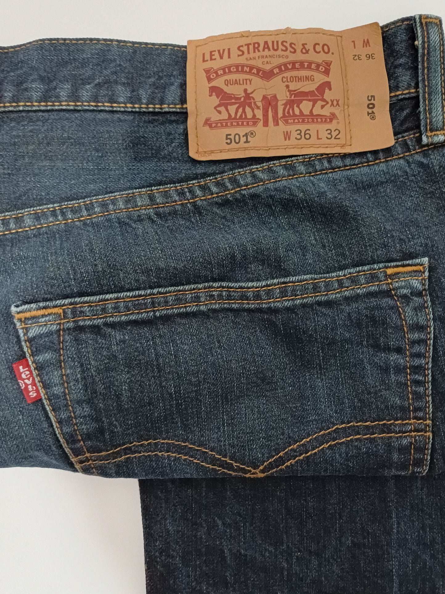 Levi's Navy Blue 501 Straight Leg Denim Jeans W38 L31 - Very Good Condition