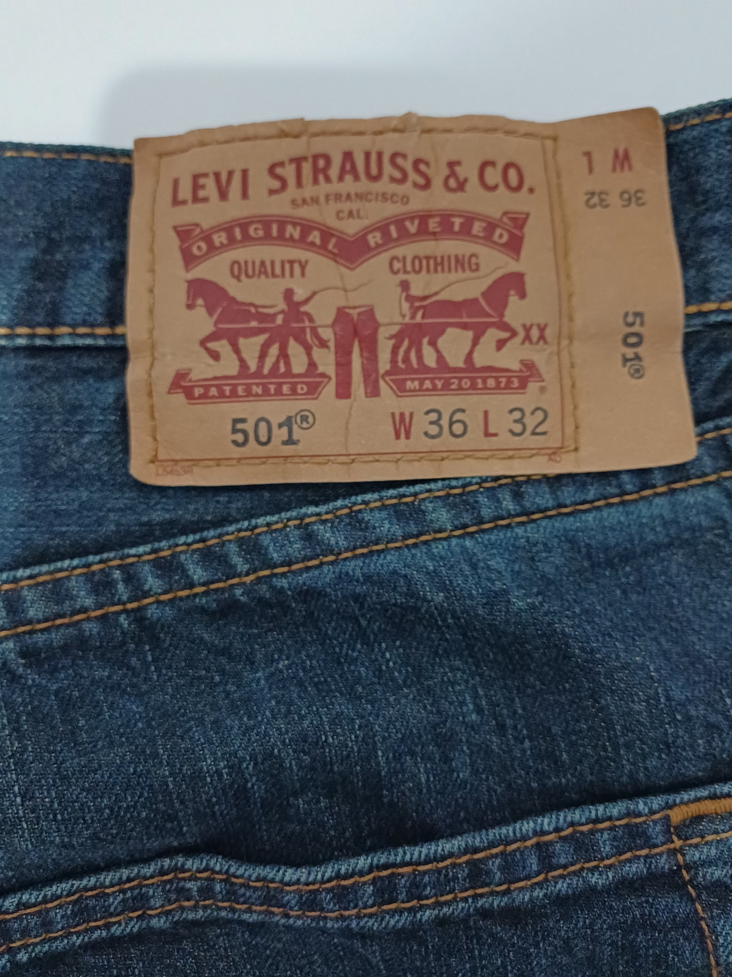 Levi's Navy Blue 501 Straight Leg Denim Jeans W38 L31 - Very Good Condition