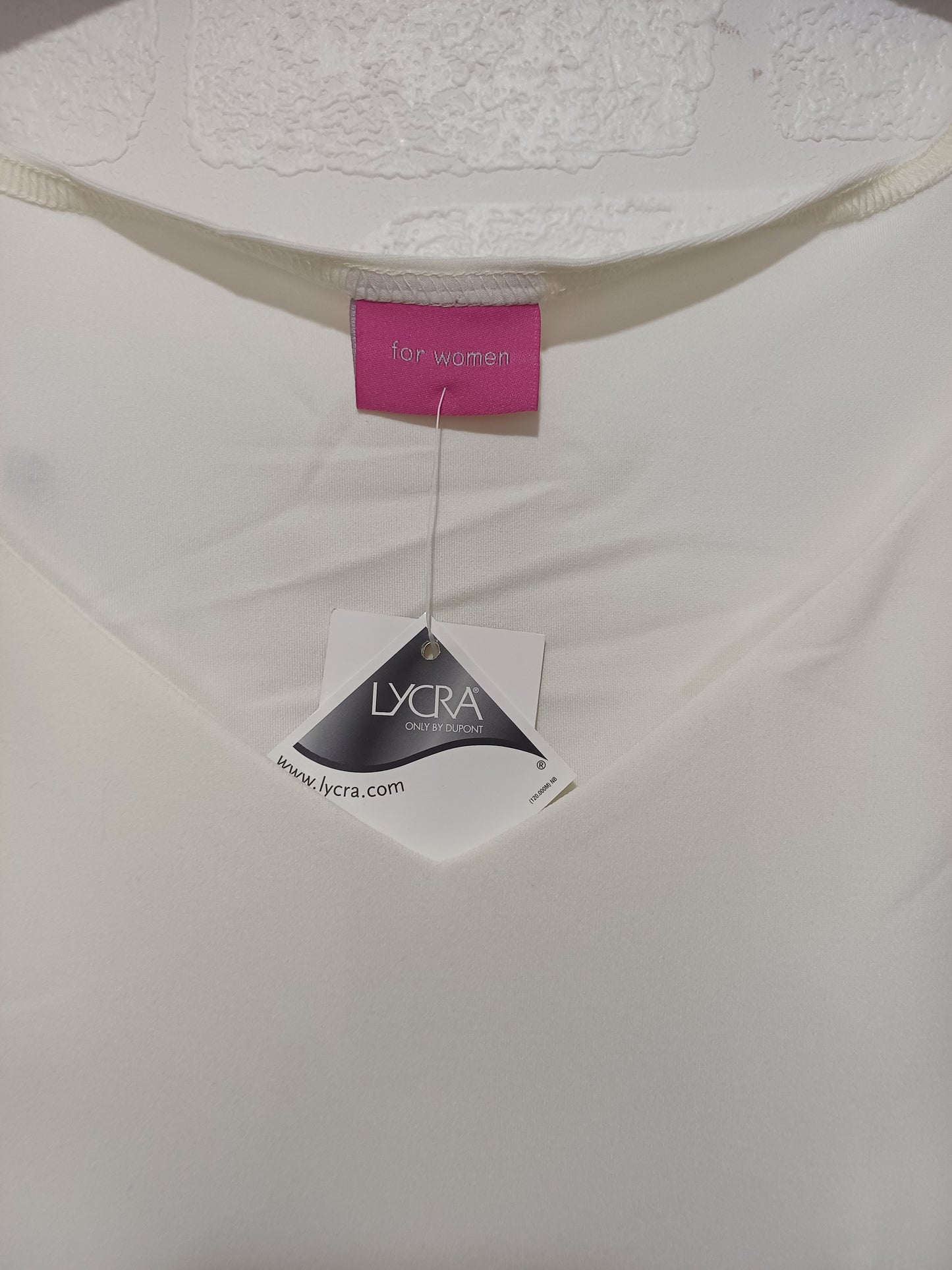 Women's Vest For Women Cream Embroidered Straps Size 18 Approx. 20" PTP - BNWT