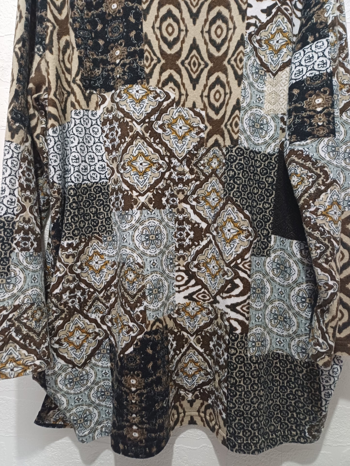 Women's Tunic Top Stella Morgan Brown Beige Patchwork Print Size XL Approx. 22" PTP - Very Good Condition