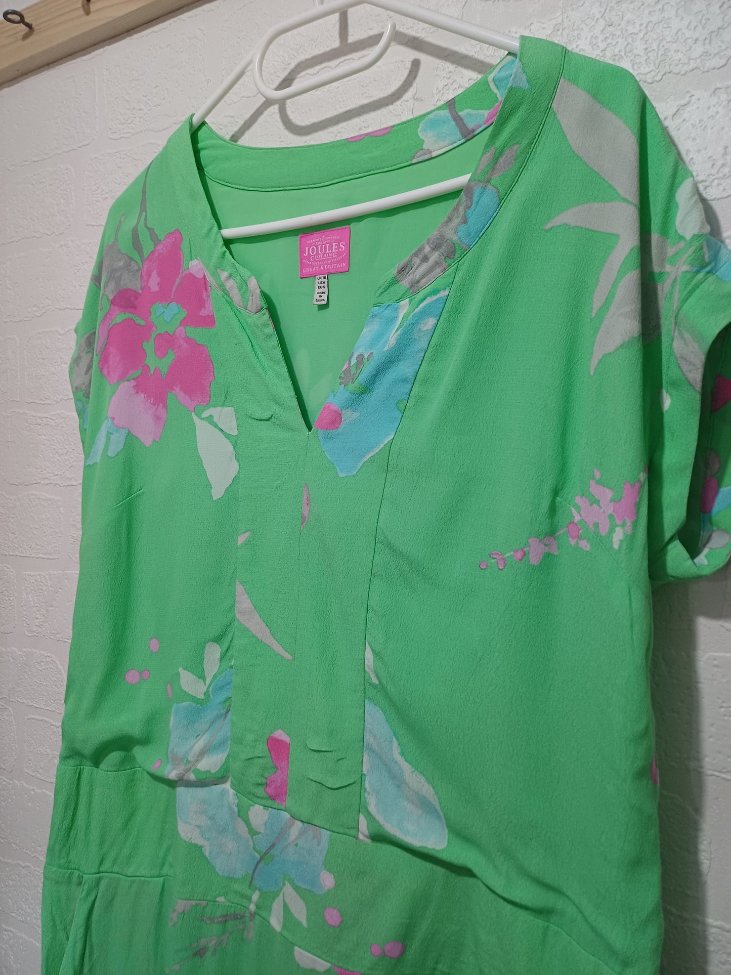 Women's Dress Joules Green Floral Shift Midi Viscose UK 10 Approx. 20" PTP - Very Good Condition