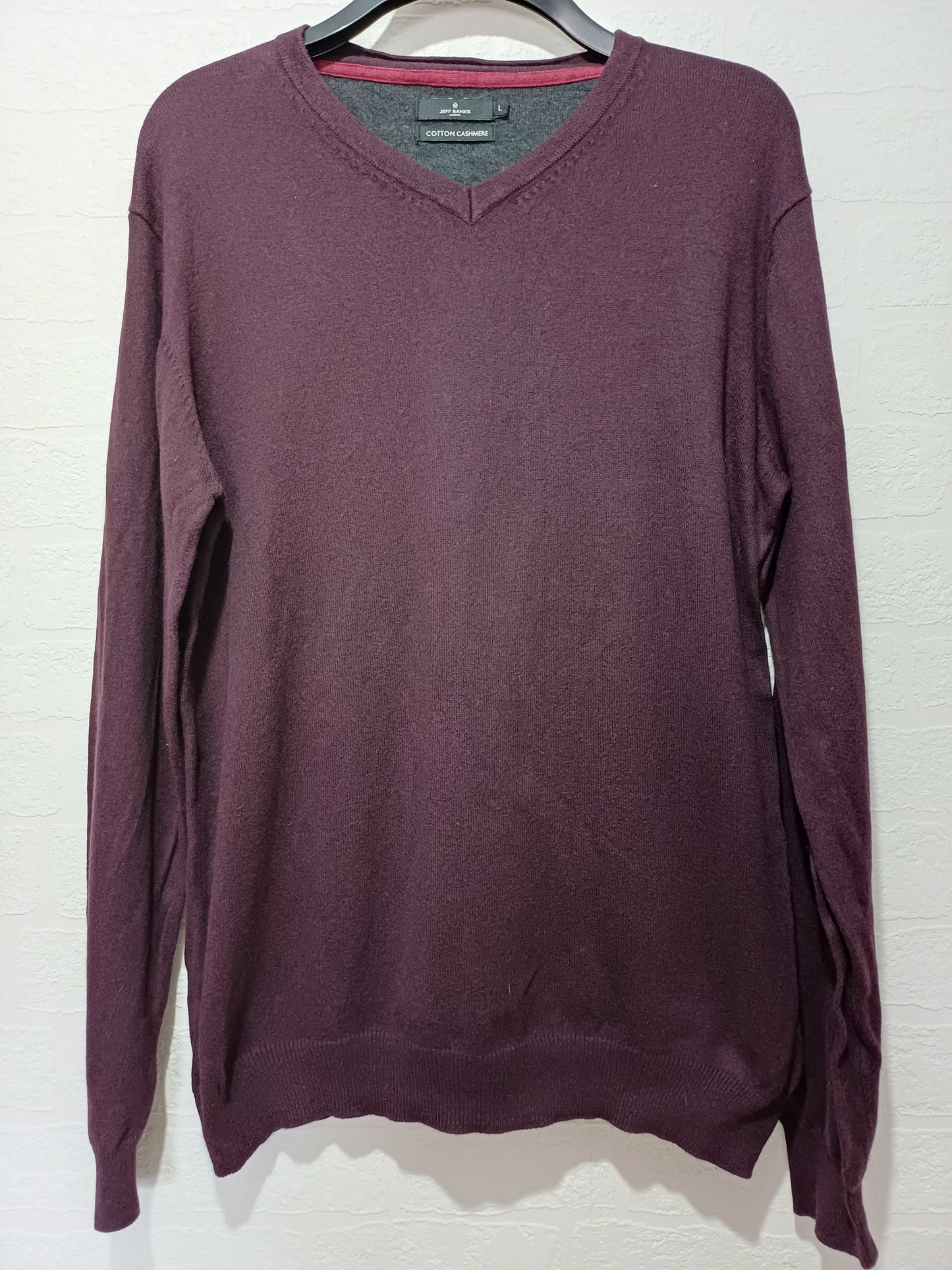 Men's Jumper Jeff Banks London Burgundy V-Neck Cotton Cashmere Size L - Very Good Condition