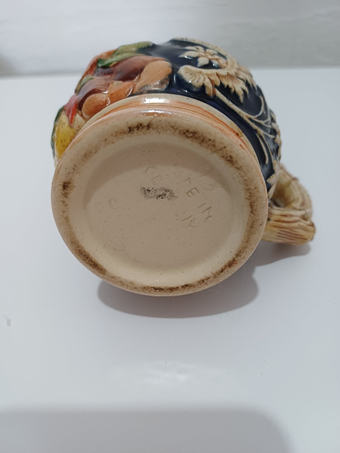 German Beer Stein with Hinged Lid Marked Germany Approx. 10cm H (14cm with Lid) - Vintage Condition