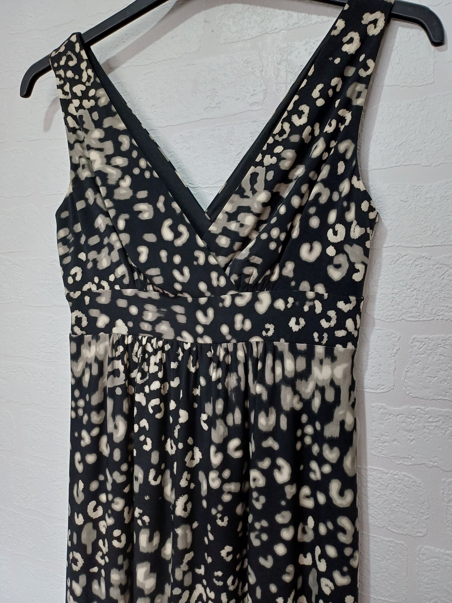 Women's Maxi Dress M&S Black Animal Print Sleeveless Flowing Skirt Approx. UK 8 Approx. 42" Length - Very Good Condition
