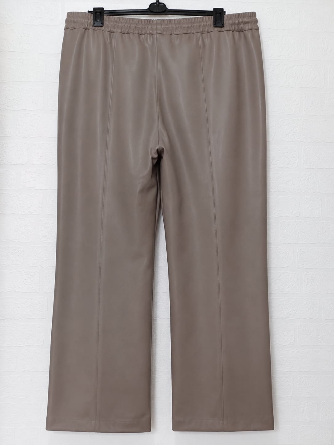 Women's Trousers JD Williams Taupe Faux Leather Wide Leg Plus Size 22 Approx. 21" PTP - New Condition