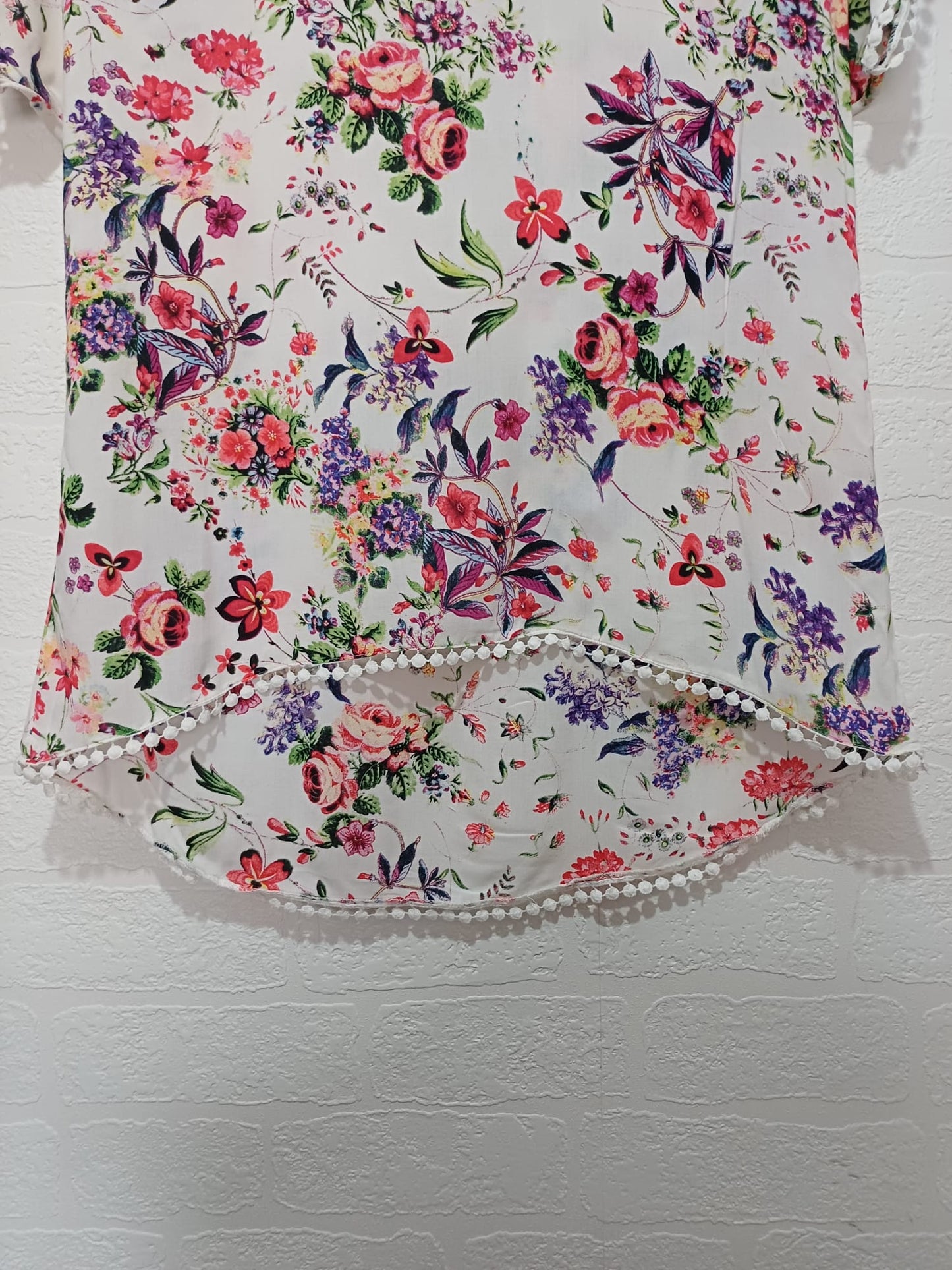 Women's Blouse White Multi Colour UK 8 Short Sleeve Pom Pom Trim Izabel London - Very Good Condition