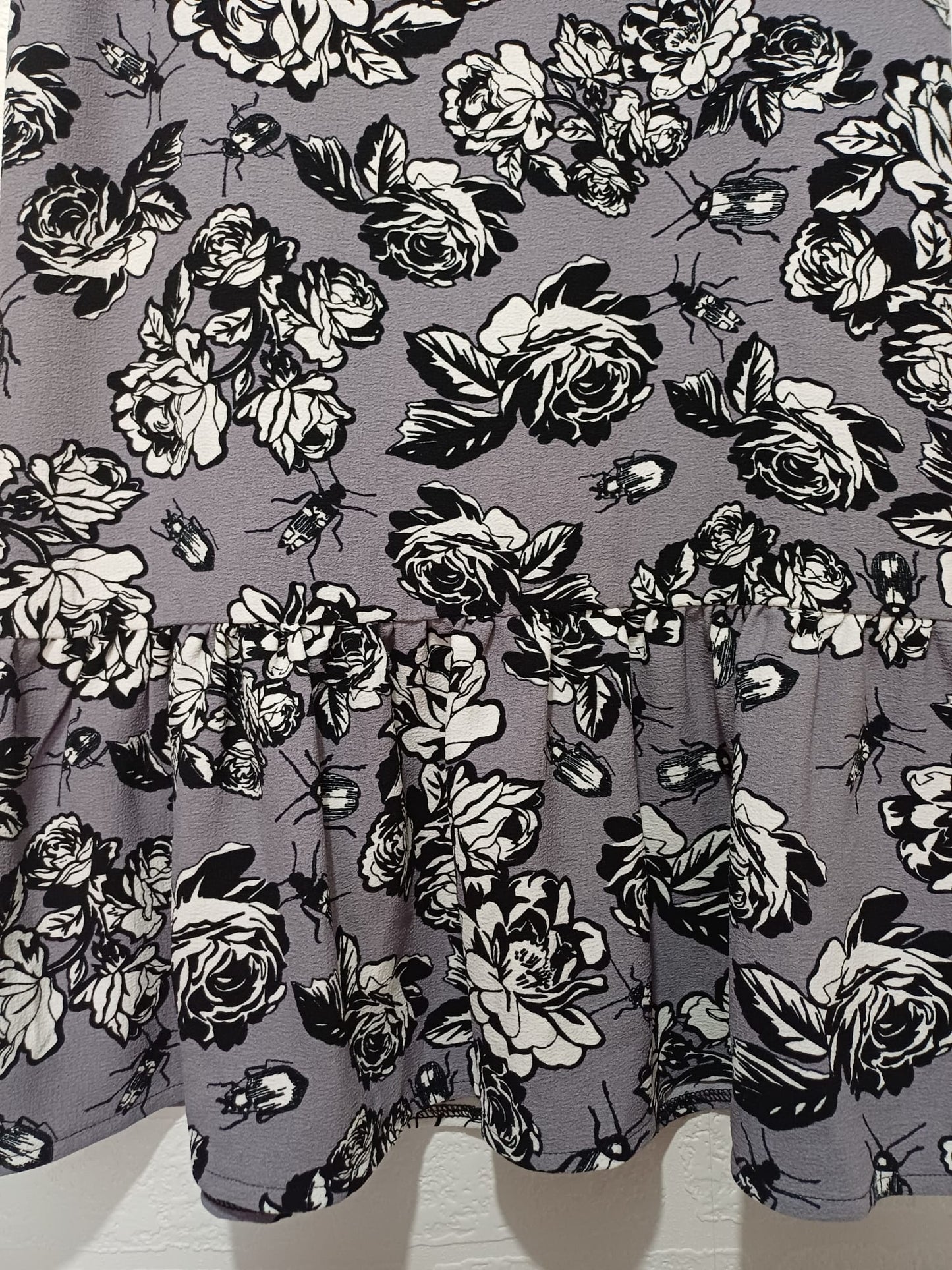 Women's Floral Midi Skirt Grey Ruffle Hem UK 10 ASOS Africa - Very Good Condition