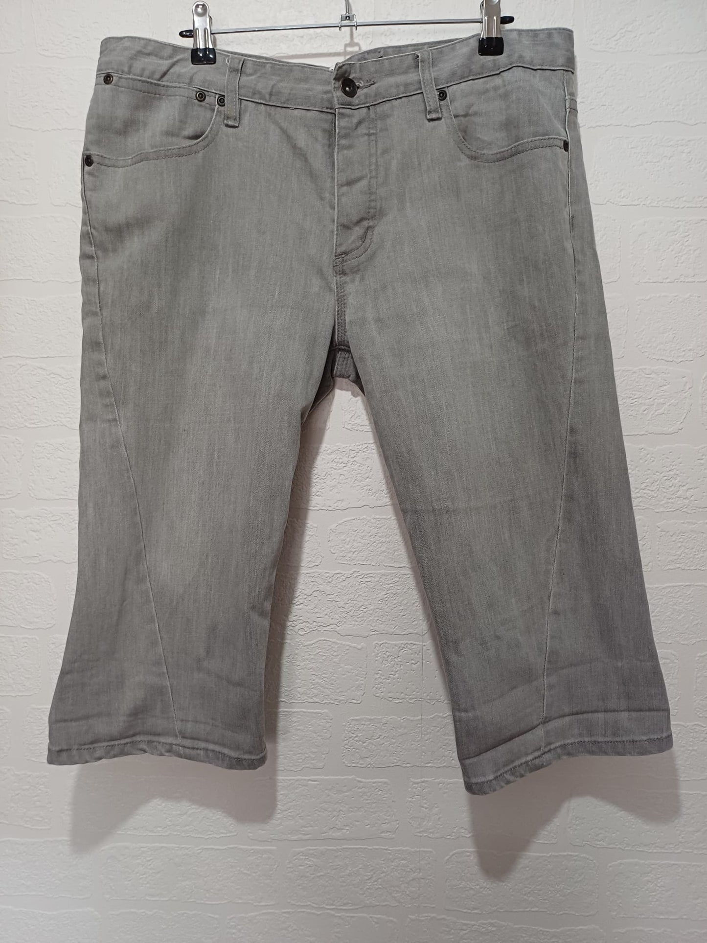 Men's Shorts Topman Grey Denim W35 Approx. 26.5" PTP - Very Good Condition