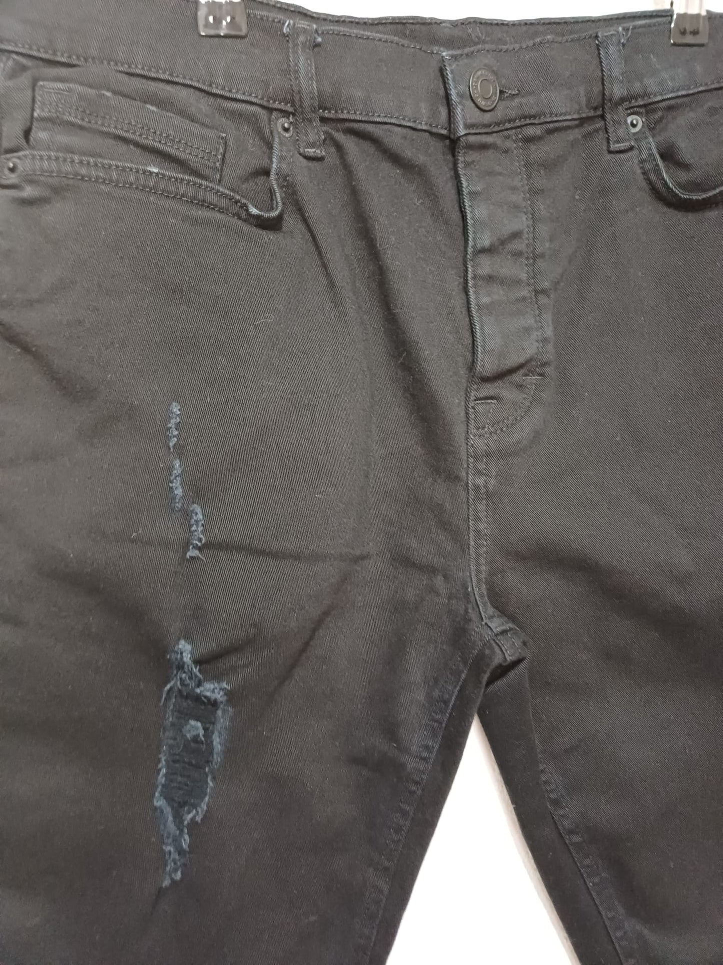 Men's Shorts Denim & Co Black Distressed Denim W35 Approx. 21" Long - Very Good Condition