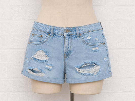 Women's Denim Shorts Forever 21 Light Blue Distressed Ripped Rolled Hem Size 8-10 - Good Condition