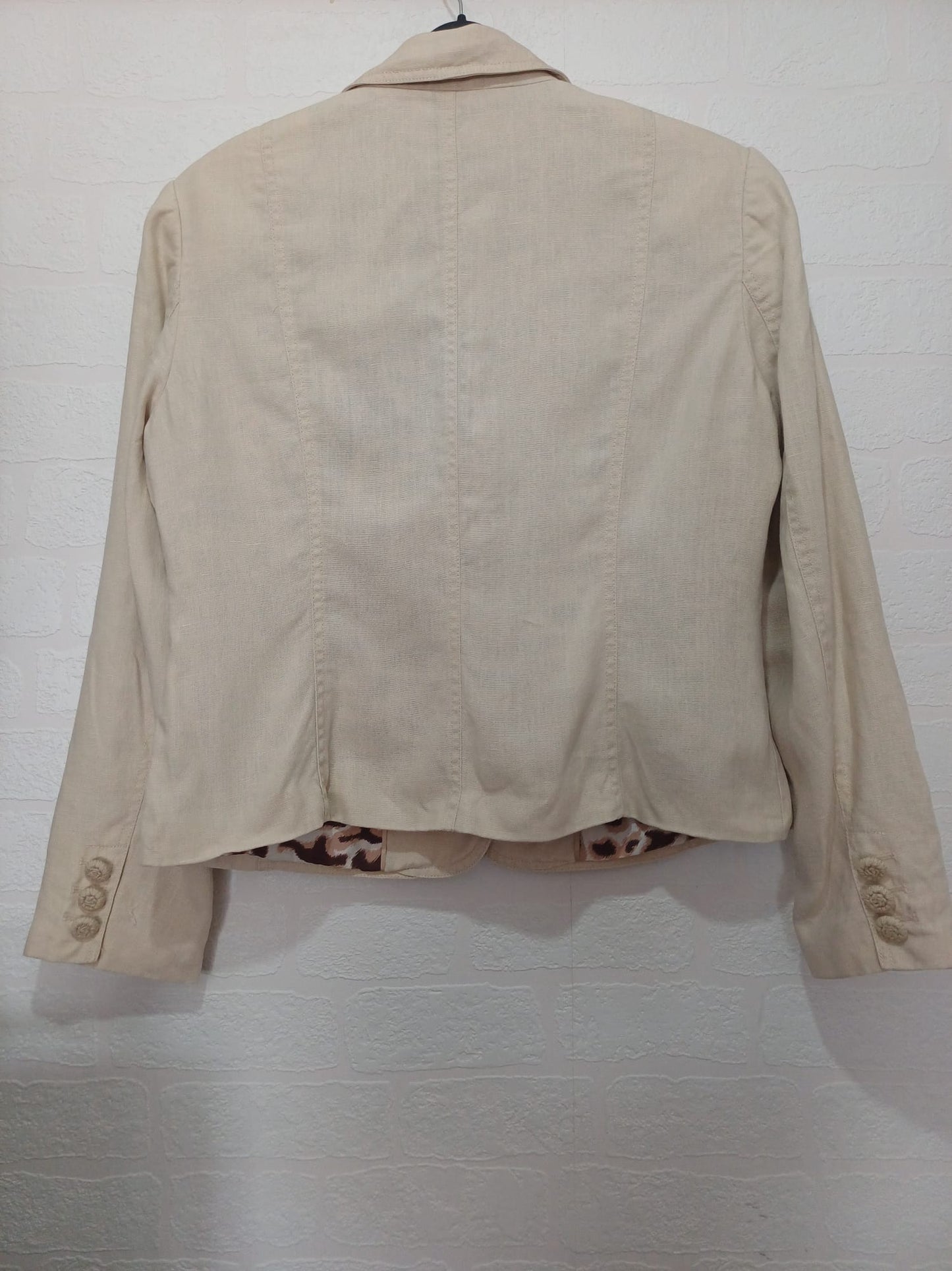 Women's Blazer Pure Linen Beige Collared Four Button Front Animal Print Lining Size 14 Approx. 20" PTP - Very Good Condition