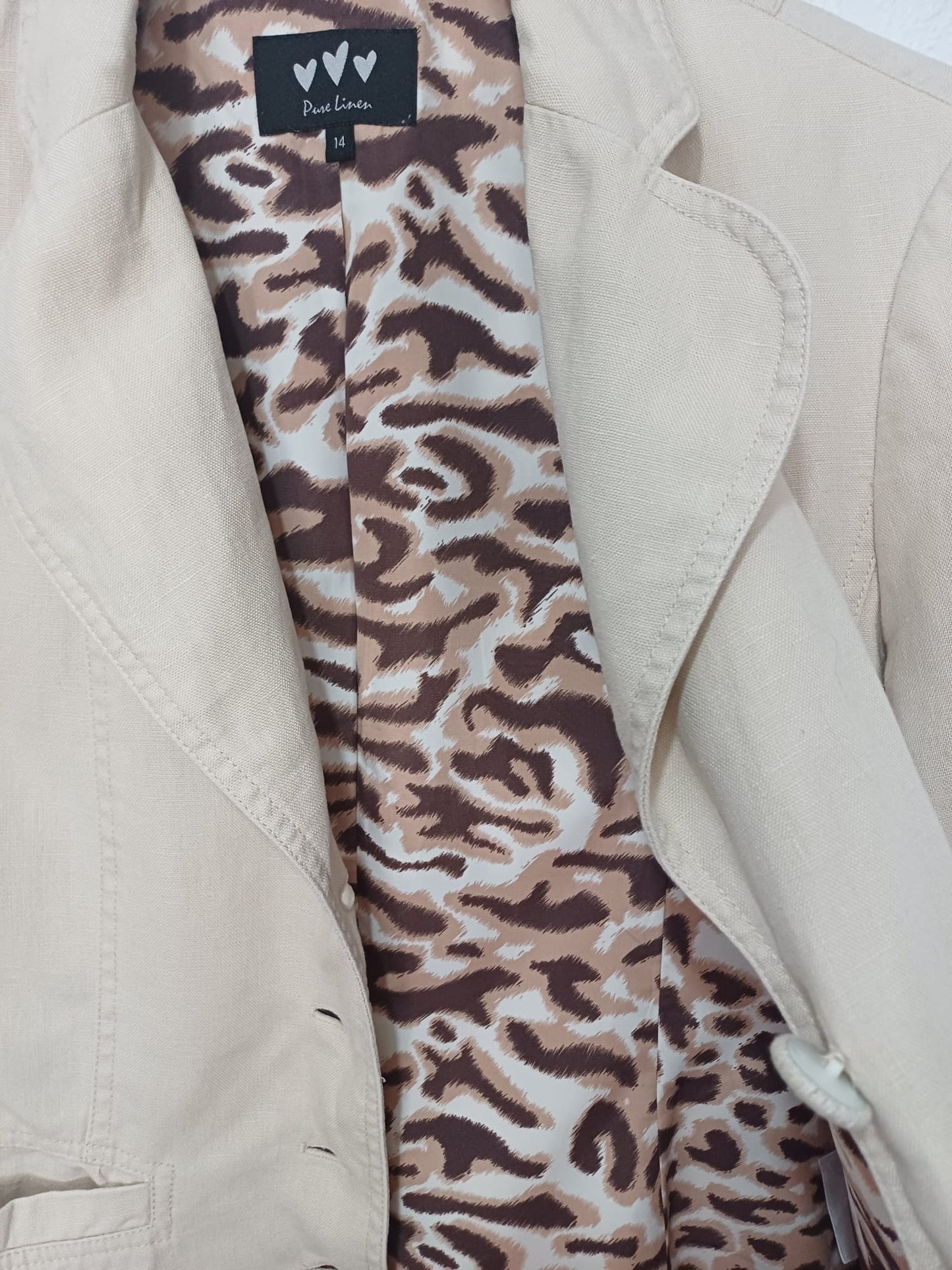 Women's Blazer Pure Linen Beige Collared Four Button Front Animal Print Lining Size 14 Approx. 20" PTP - Very Good Condition