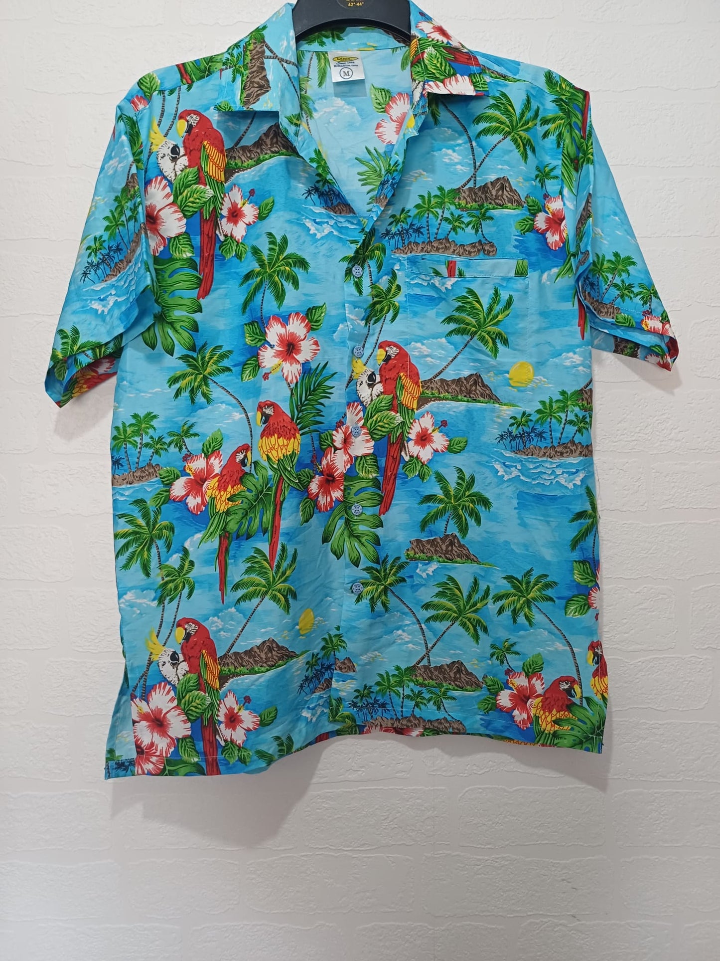 Men's Shirt Rima Floral Parrots Palm Trees Island Print Medium Approx. 22" PTP - Very Good Condition