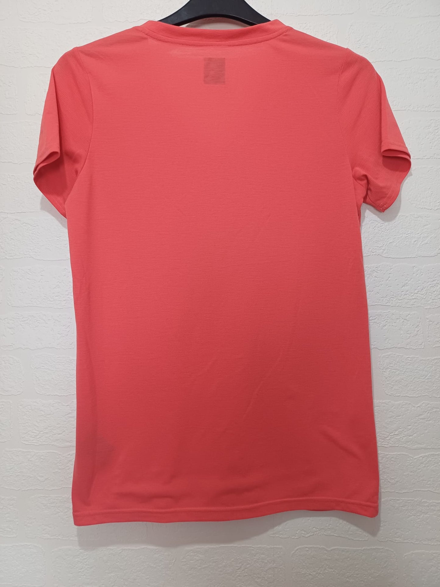 Women's T-Shirt The North Face Coral Pink Short Sleeve Lightweight Size S - Very Good Condition