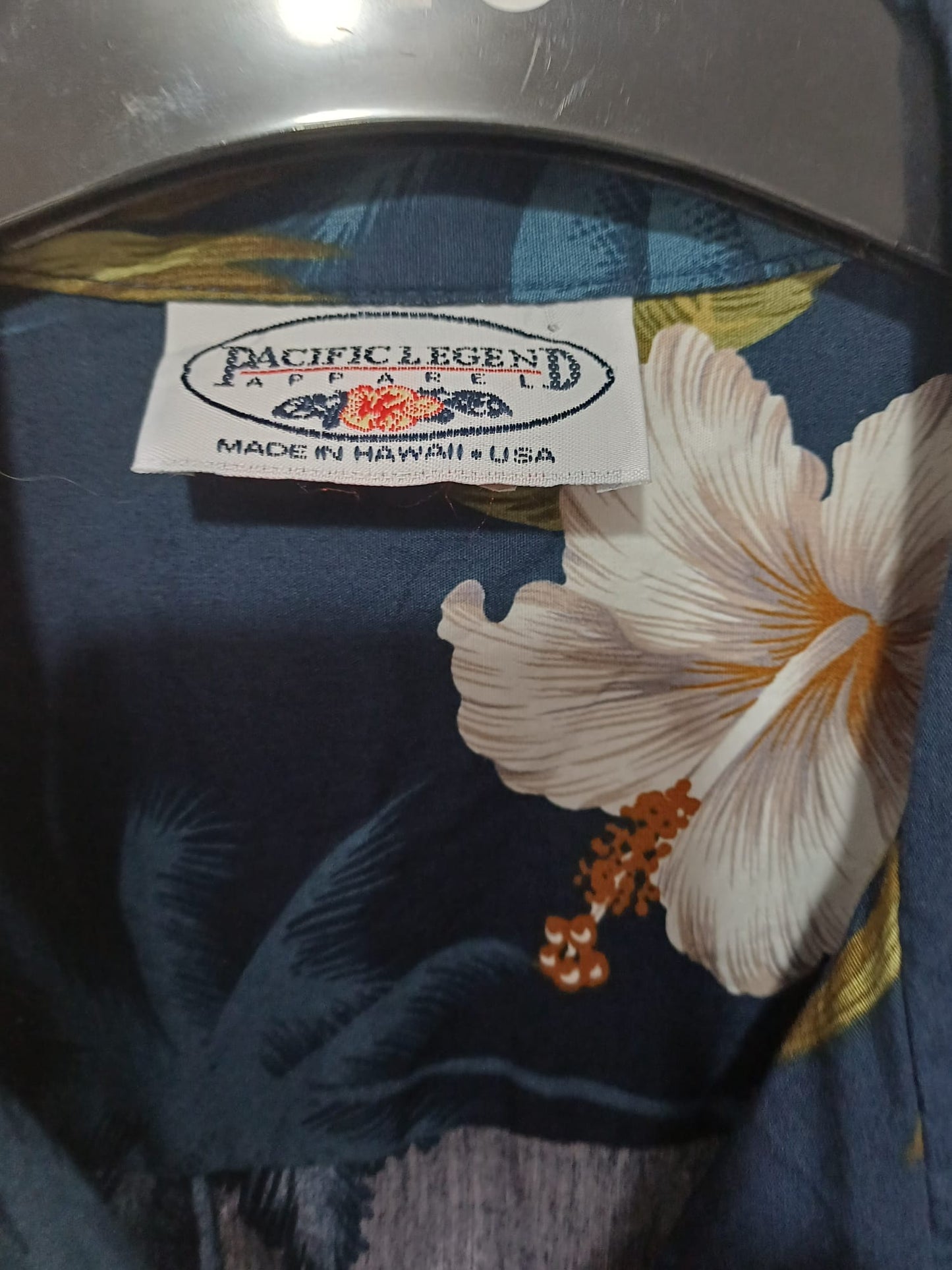 Men's Shirt Pacific Legend Floral Palm Tree Print XL Approx. 25" PTP - Very Good Condition