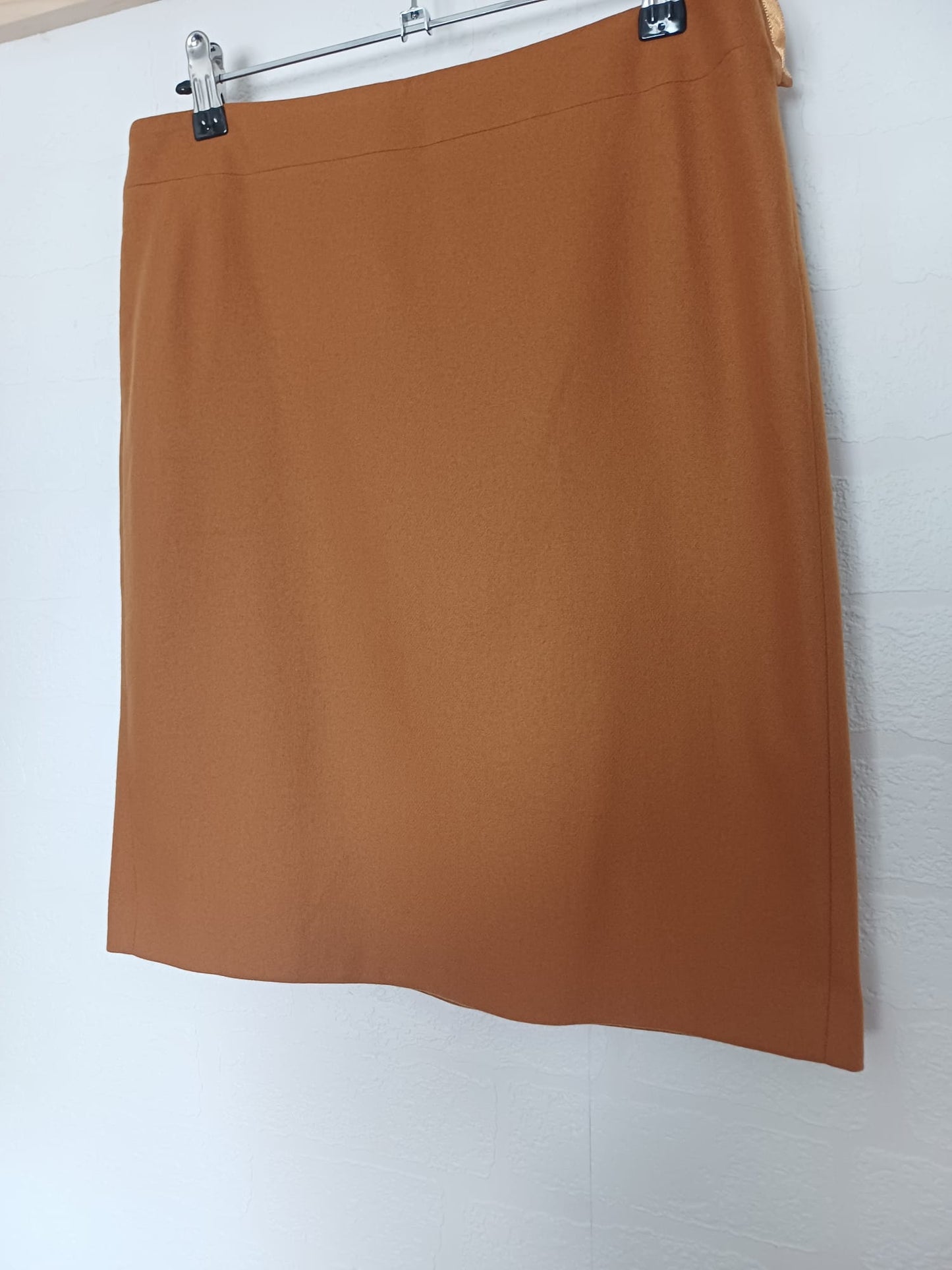 Women's Skirt French Connection Camel Brown Tailored Size 8 Approx. 29" Waist - Very Good Condition