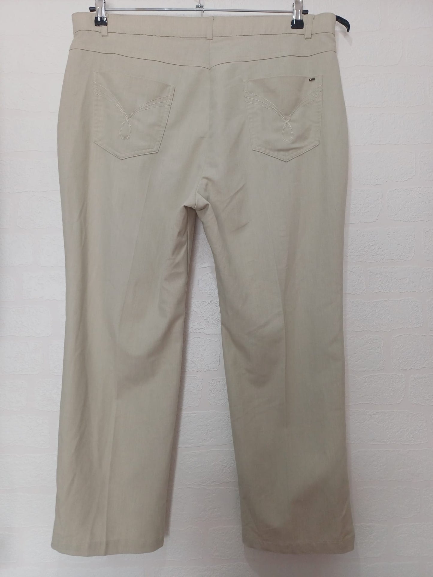 Women's Trousers M&S Beige Straight Leg Smart Casual Size 18 - Good Condition