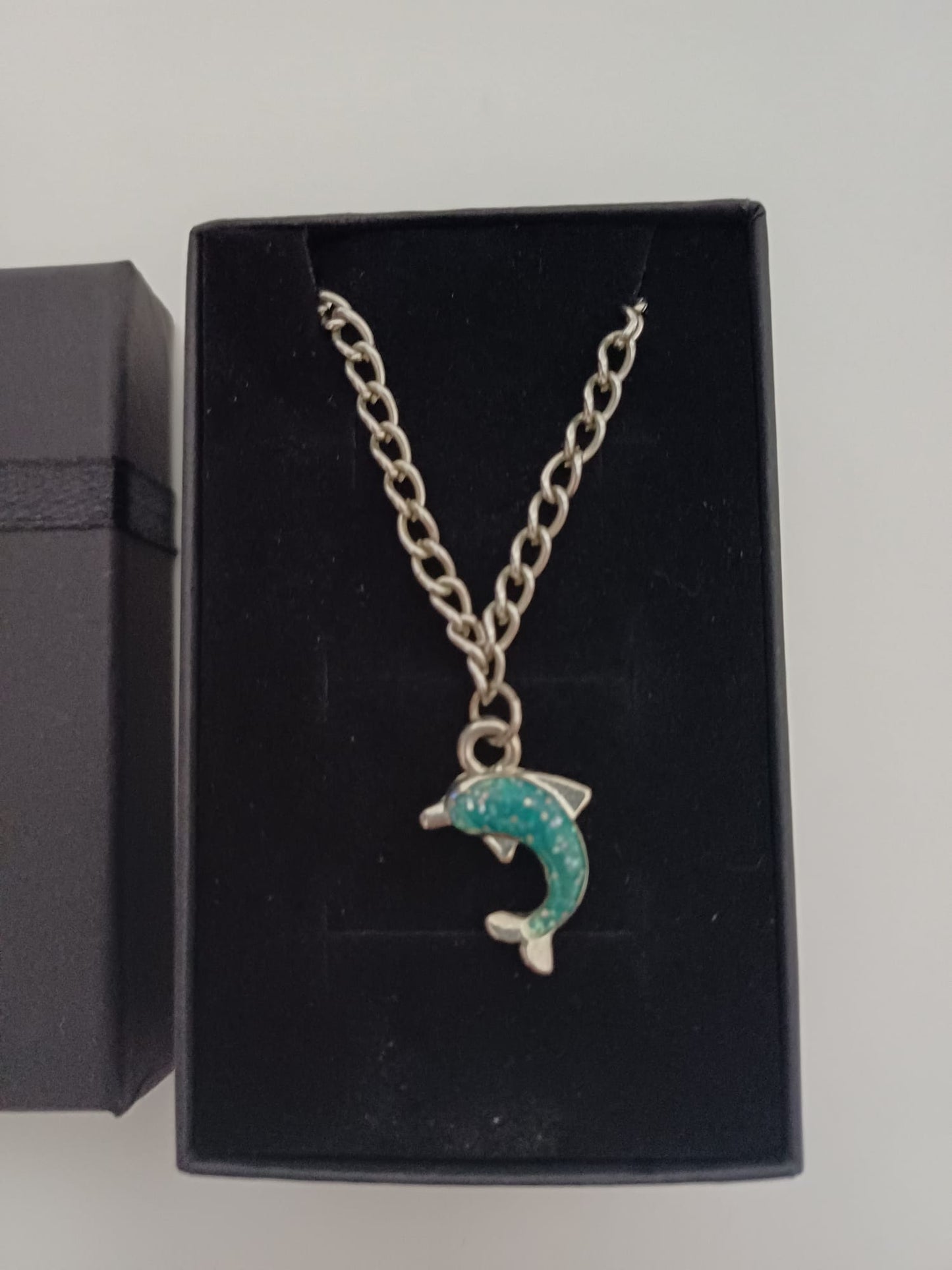 Women's Necklace Silver Tone Blue Glitter Dolphin Pendant Gift Box Approx. 44cm - New