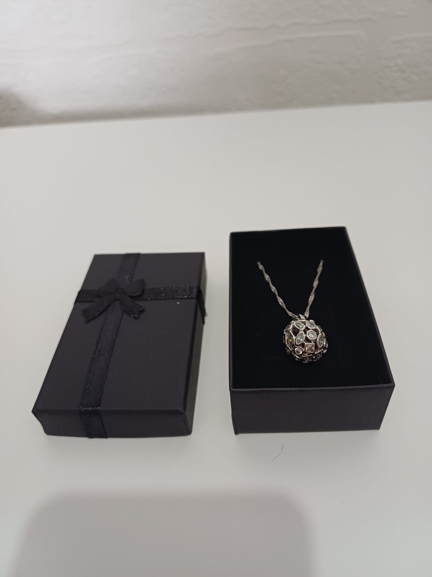 Women's Silver Tone Crystal Ball Pendant Necklace 46cm - Very Good Condition