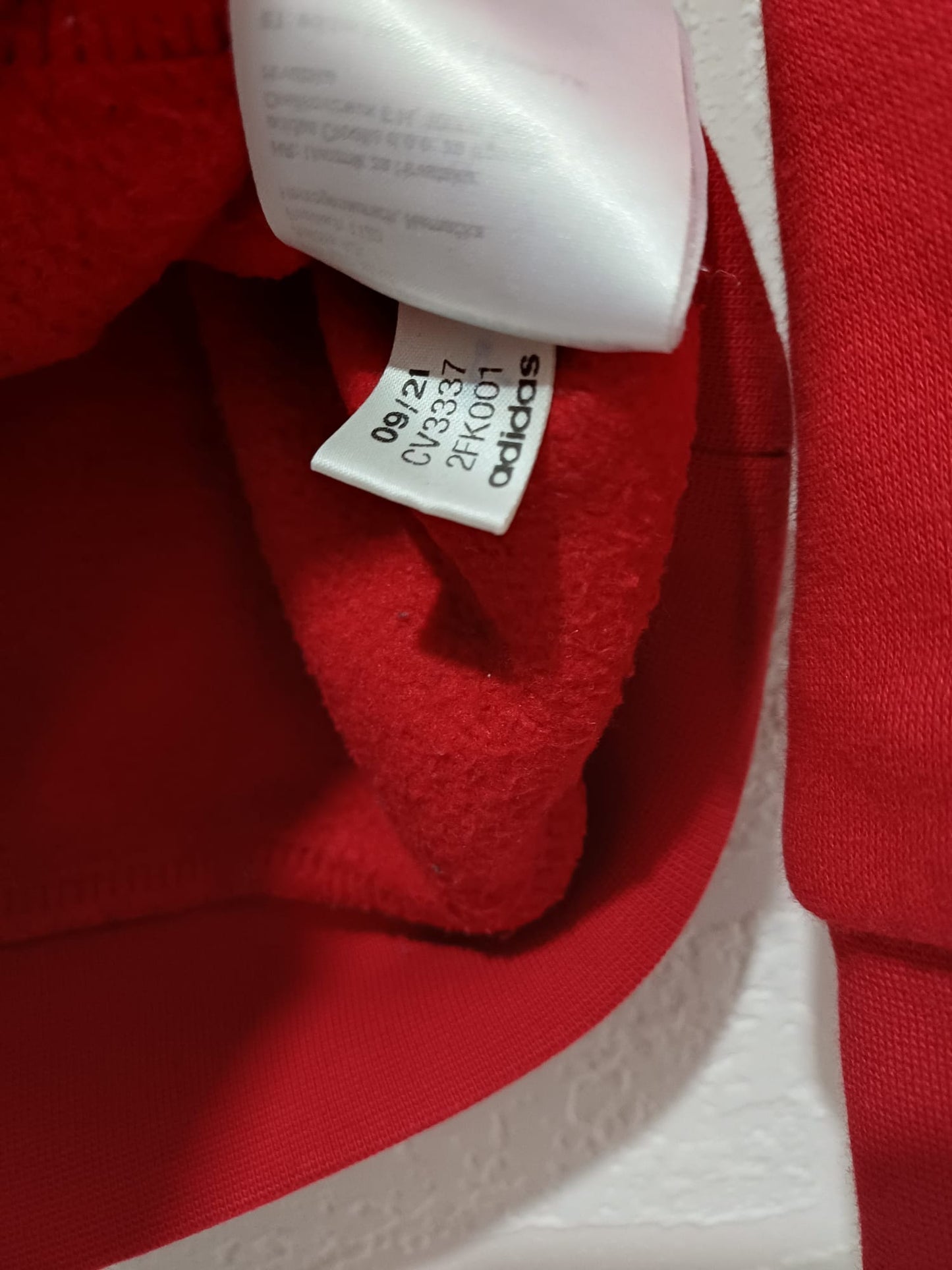 Men's/Women's Pullover Hoodie Adidas Red Embroidered Logo Drawstring Hood Kangaroo Pocket Medium Approx. 22" PTP - Very Good Condition