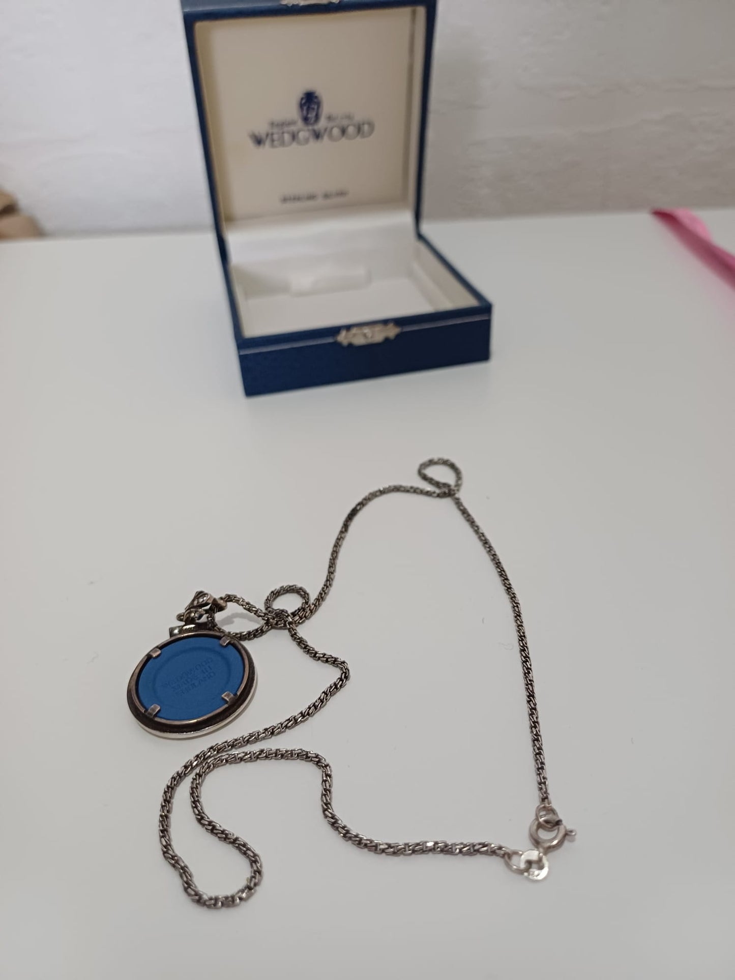 Women's Pendant Necklace Wedgwood Jasperware Sterling Silver Blue Cameo Crystal Vintage Approx. 45.5cm - Very Good Condition