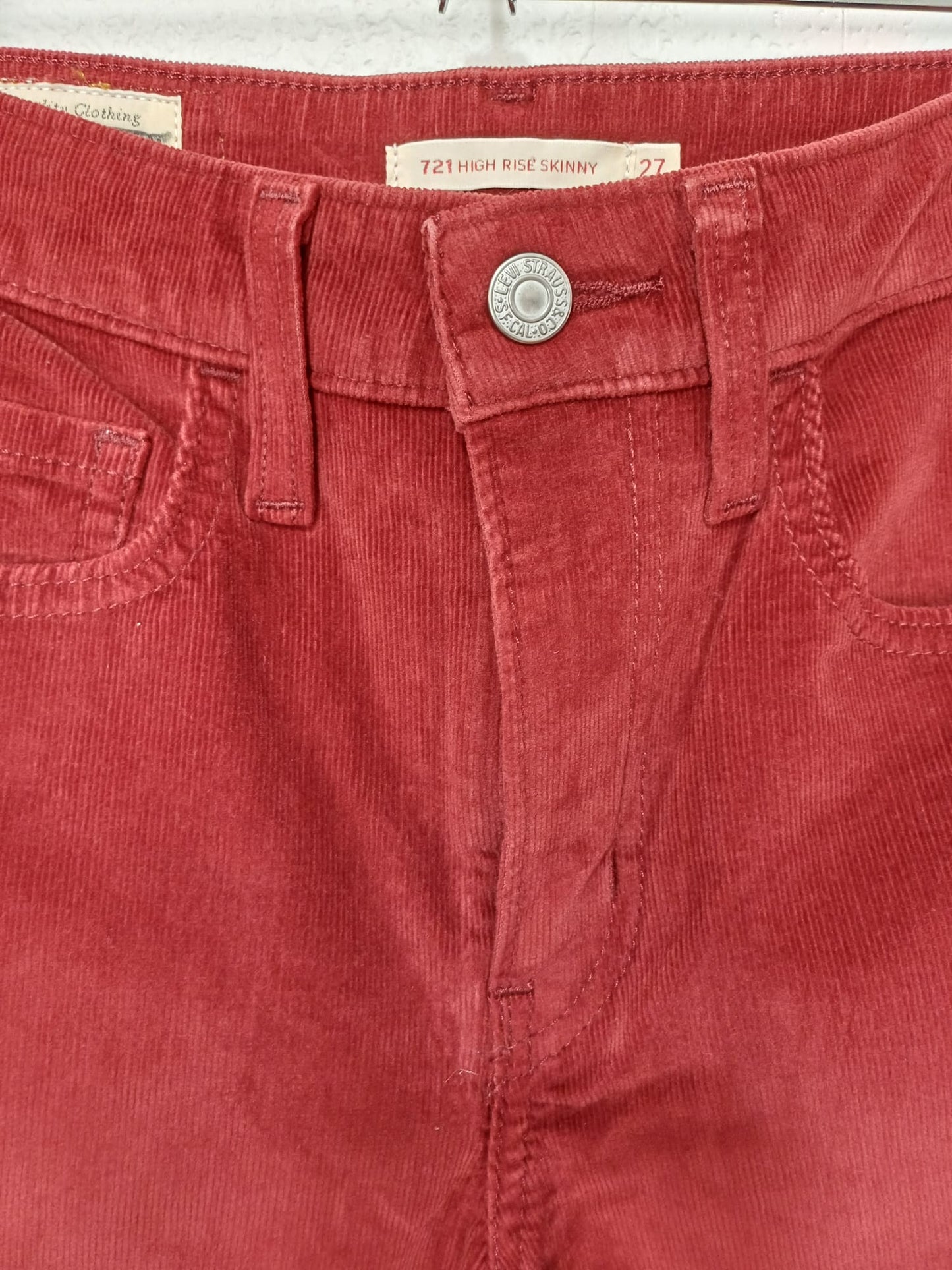 Women's Cord Trousers Levi's 721 Burgundy Red W27 L27 - Very Good Condition