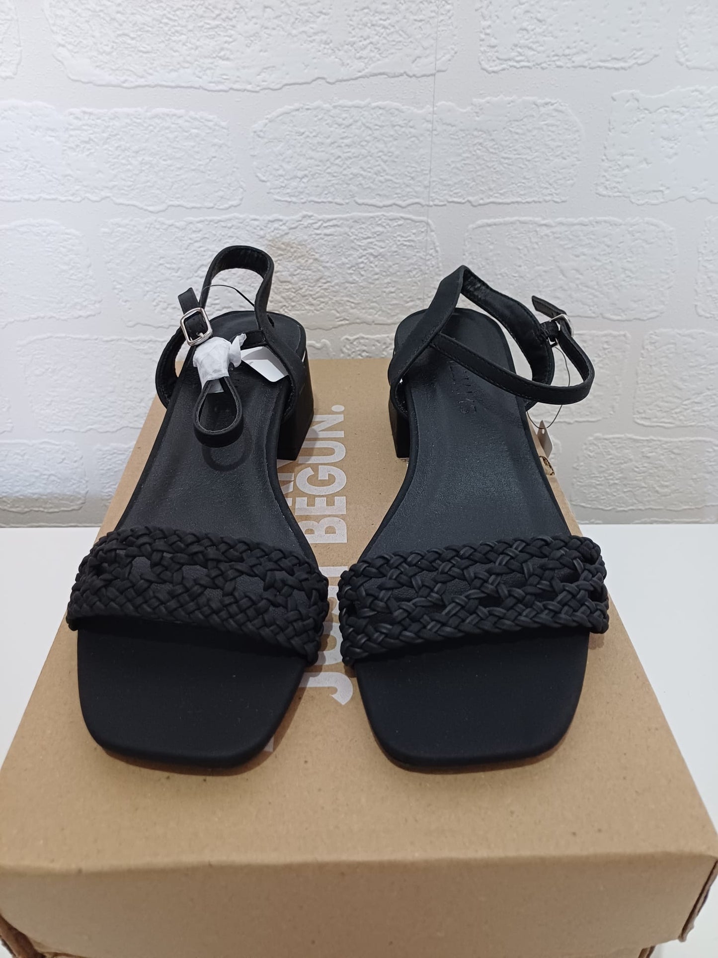 Women's Braided Block Heel Sandals JD Williams Black Size 4 - New