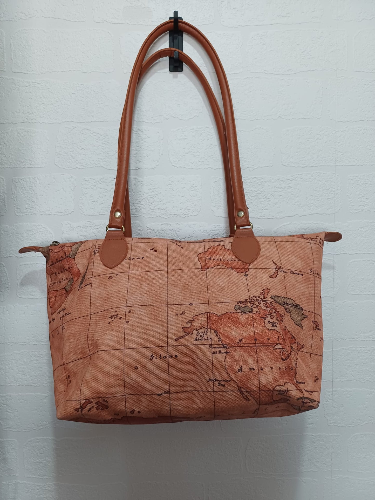 Vintage Style World Map Print Tote Shoulder Bag Brown Zip Top Twin Straps - Very Good Condition