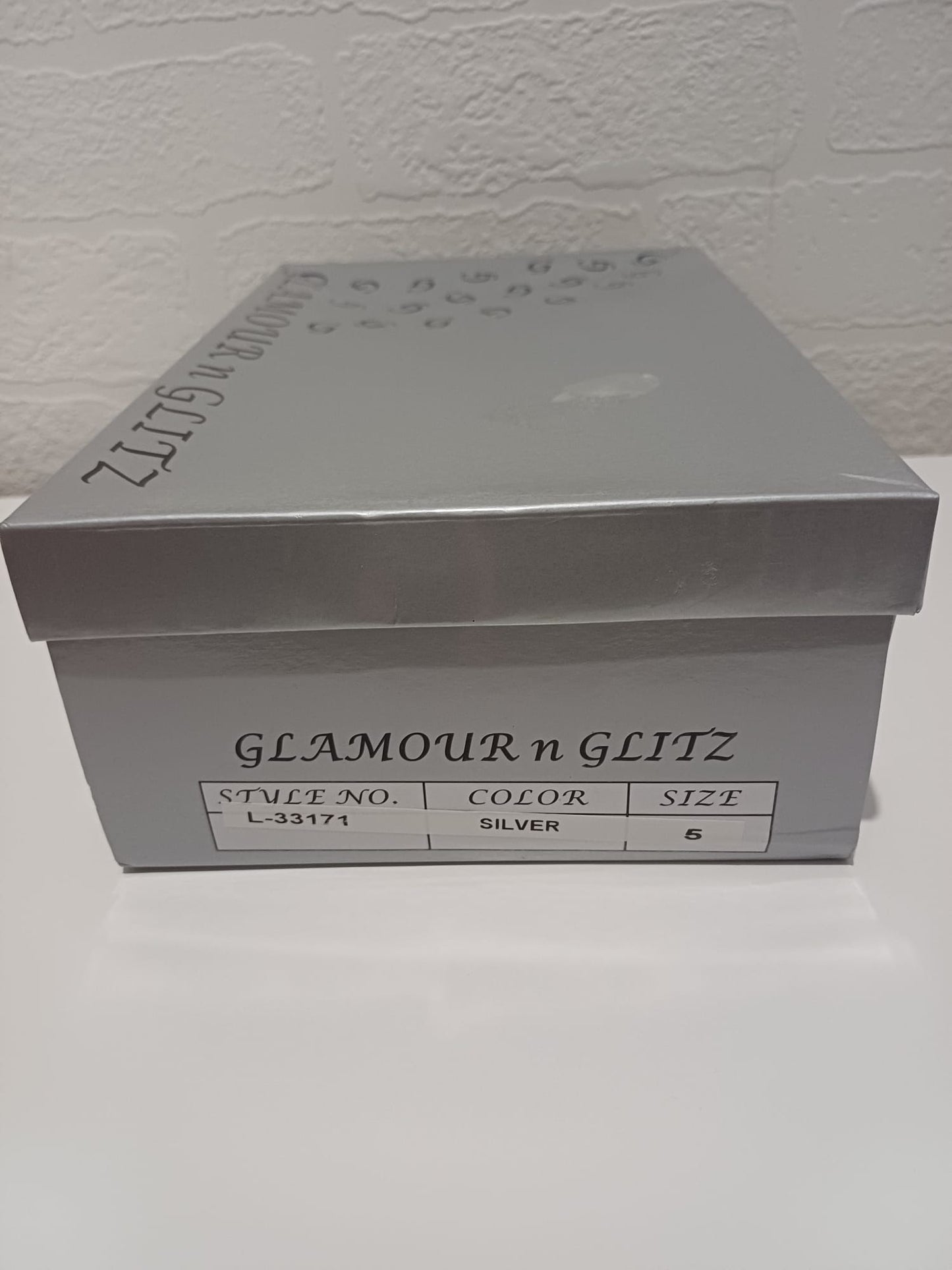 Glamour & Glitz Glitter Court Shoes Silver Stiletto Pointed Toe Size 5 Approx. 10cm Heel - New In Box