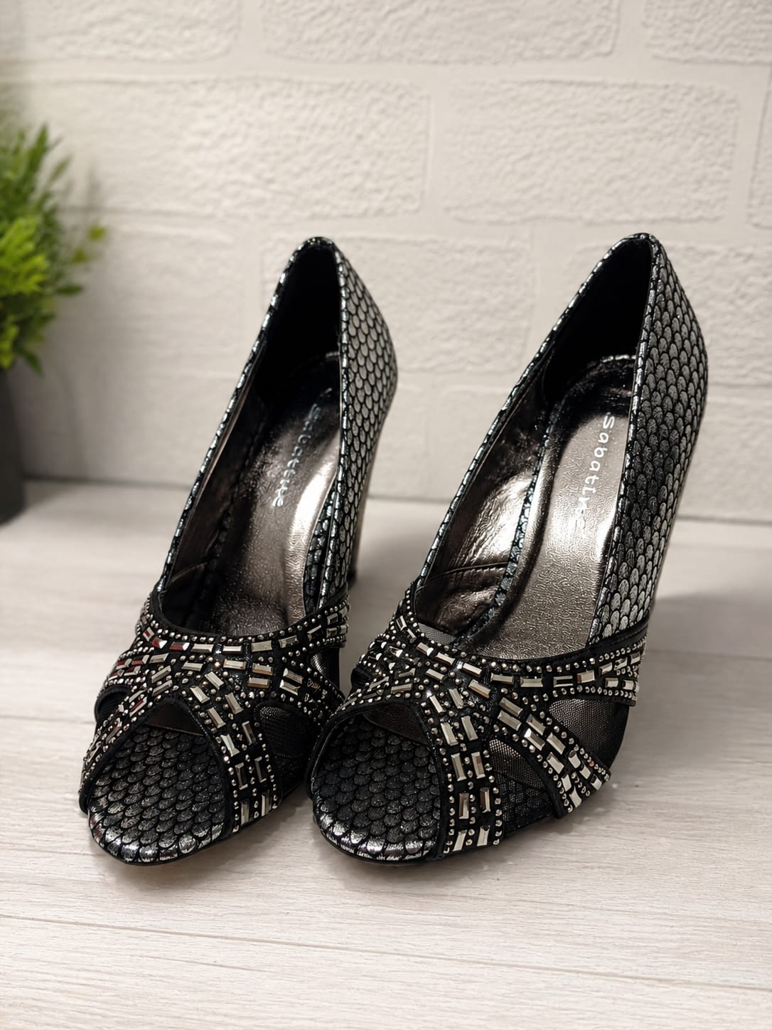 Women's Court Shoes Sabatine Pewter Shimmer Diamante Peep Toe Stiletto Size 4 Approx. 9cm Heel - New In Box