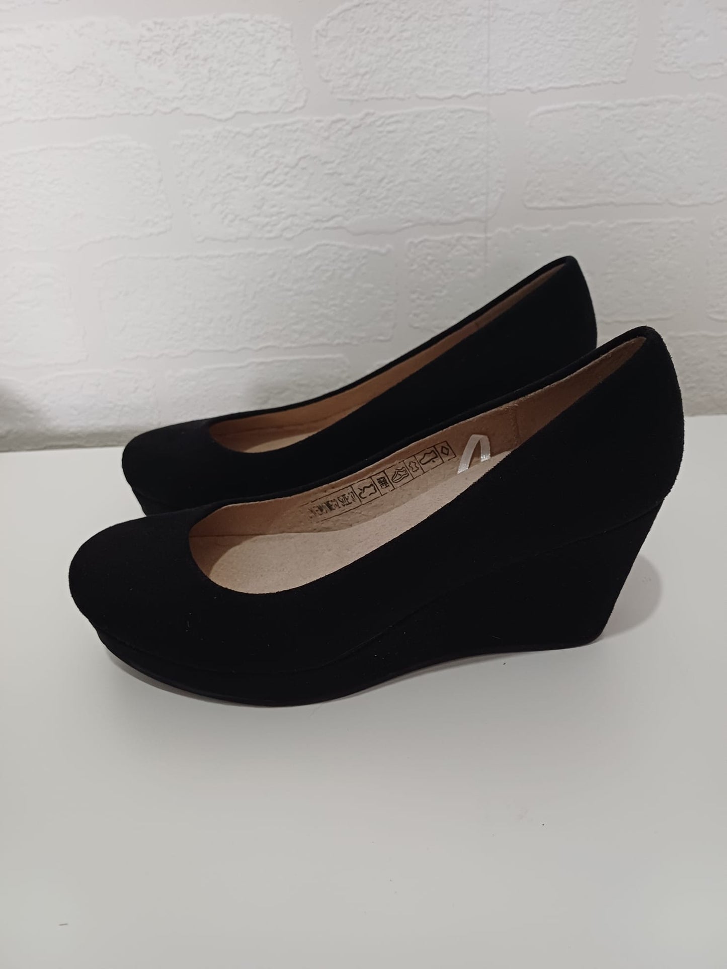 Women's Wedge Heel Shoes Heavenly Feet UK 4 EU 37 Anti Fatigue Soft Finish - New Without Box