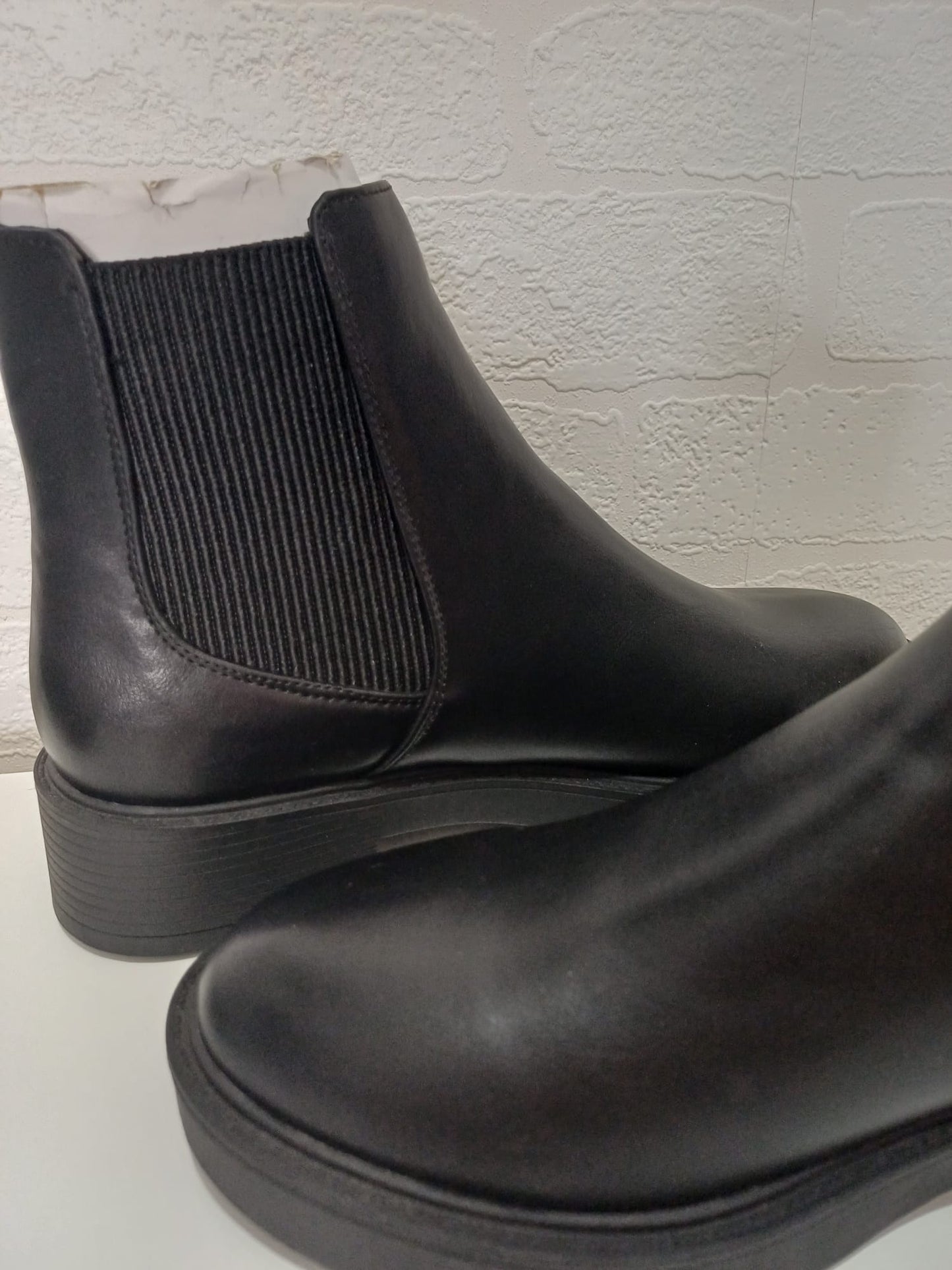 Women's Chelsea Ankle Boots ASOS Black Chunky Sole Elastic Sides UK 8 - New Without Box