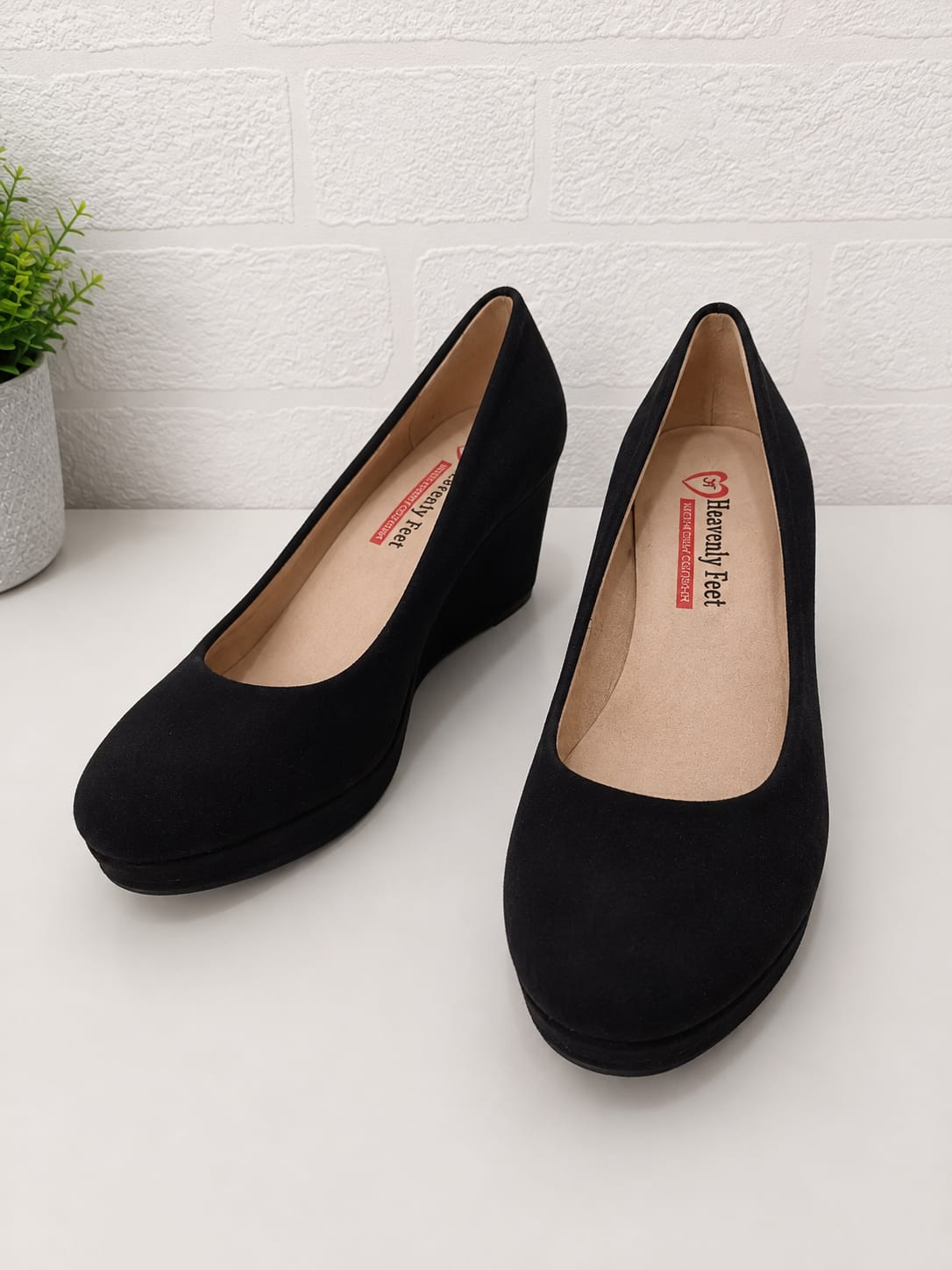 Women's Wedge Heel Shoes Heavenly Feet UK 4 EU 37 Anti Fatigue Soft Finish - New Without Box