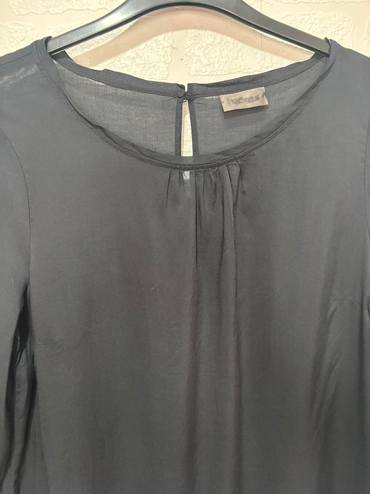 Women's Blouse Yessica by C&A Black 3/4 Sleeve Euro 40 Approx. 21" PTP - New Without Tags