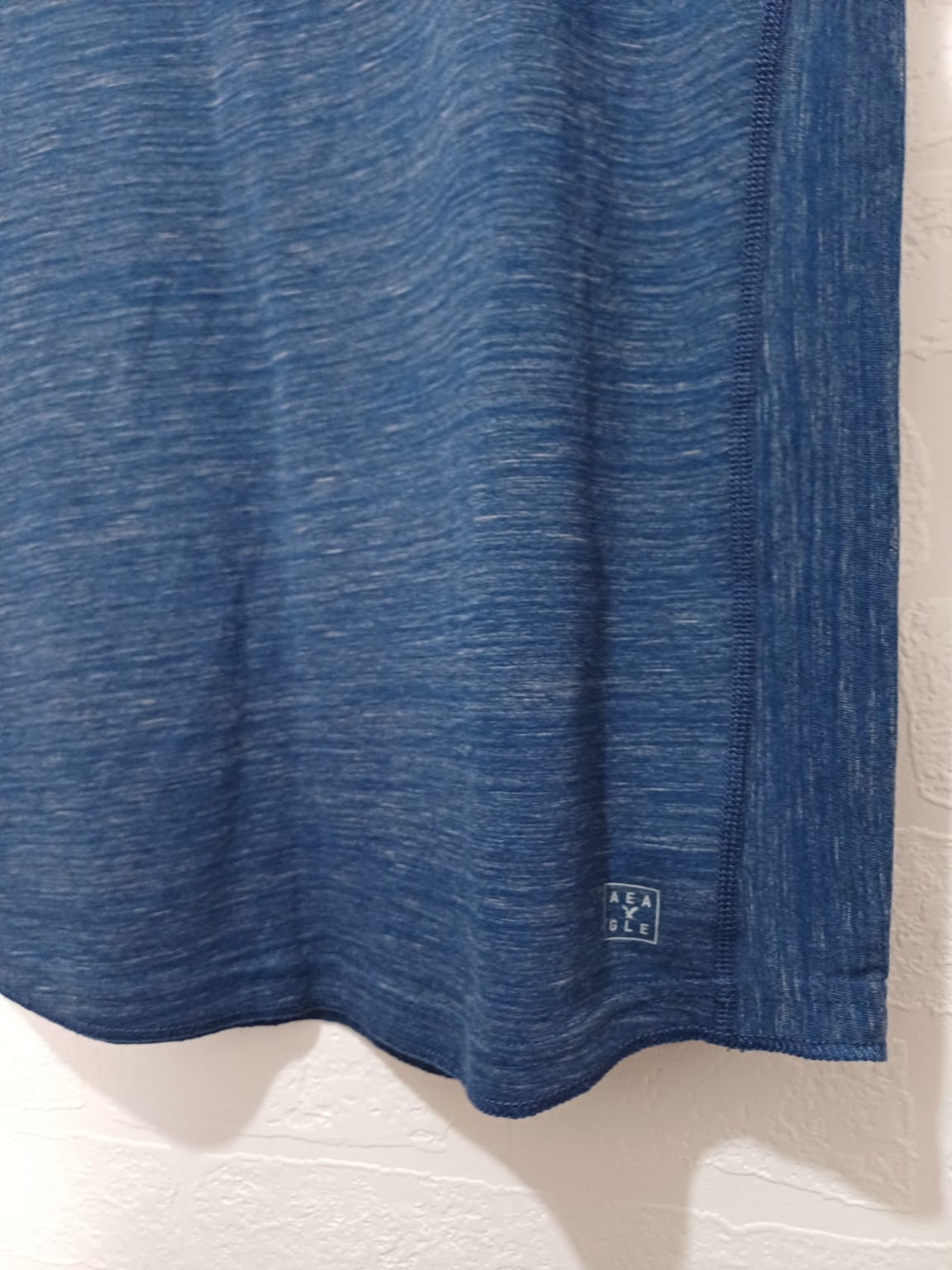 Men's T-Shirt American Eagle Outfitters Blue Space Dye Crew Neck Medium Approx. 21" PTP - Excellent Condition