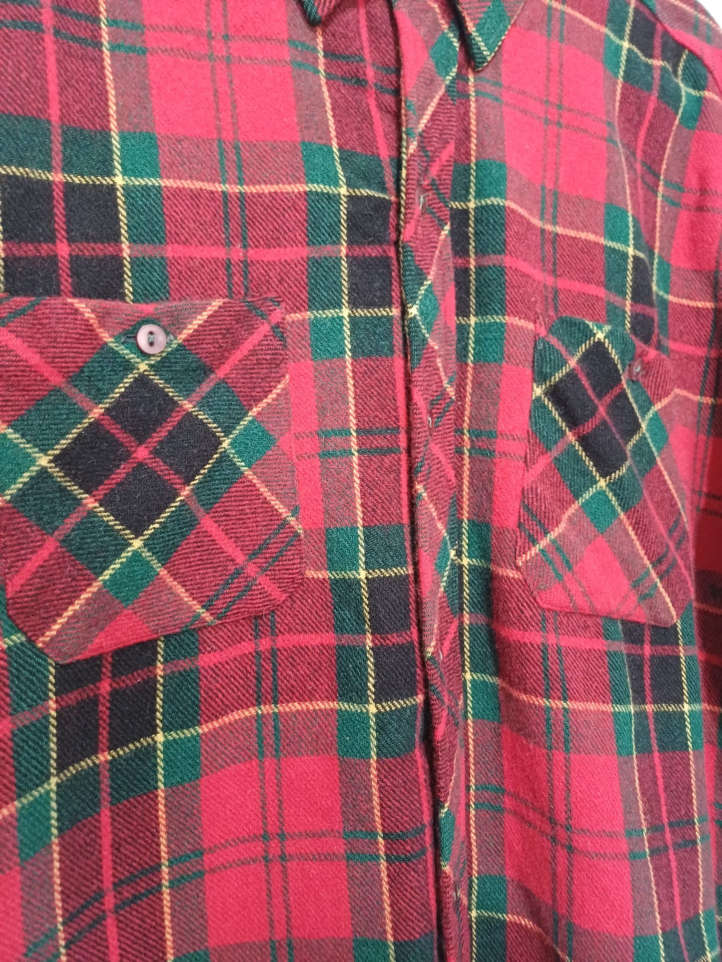 Men's Flannel Shirt Big Nami Red/Green Tartan Vintage Italian Size 40 Approx. 20.5" PTP - Great Condition
