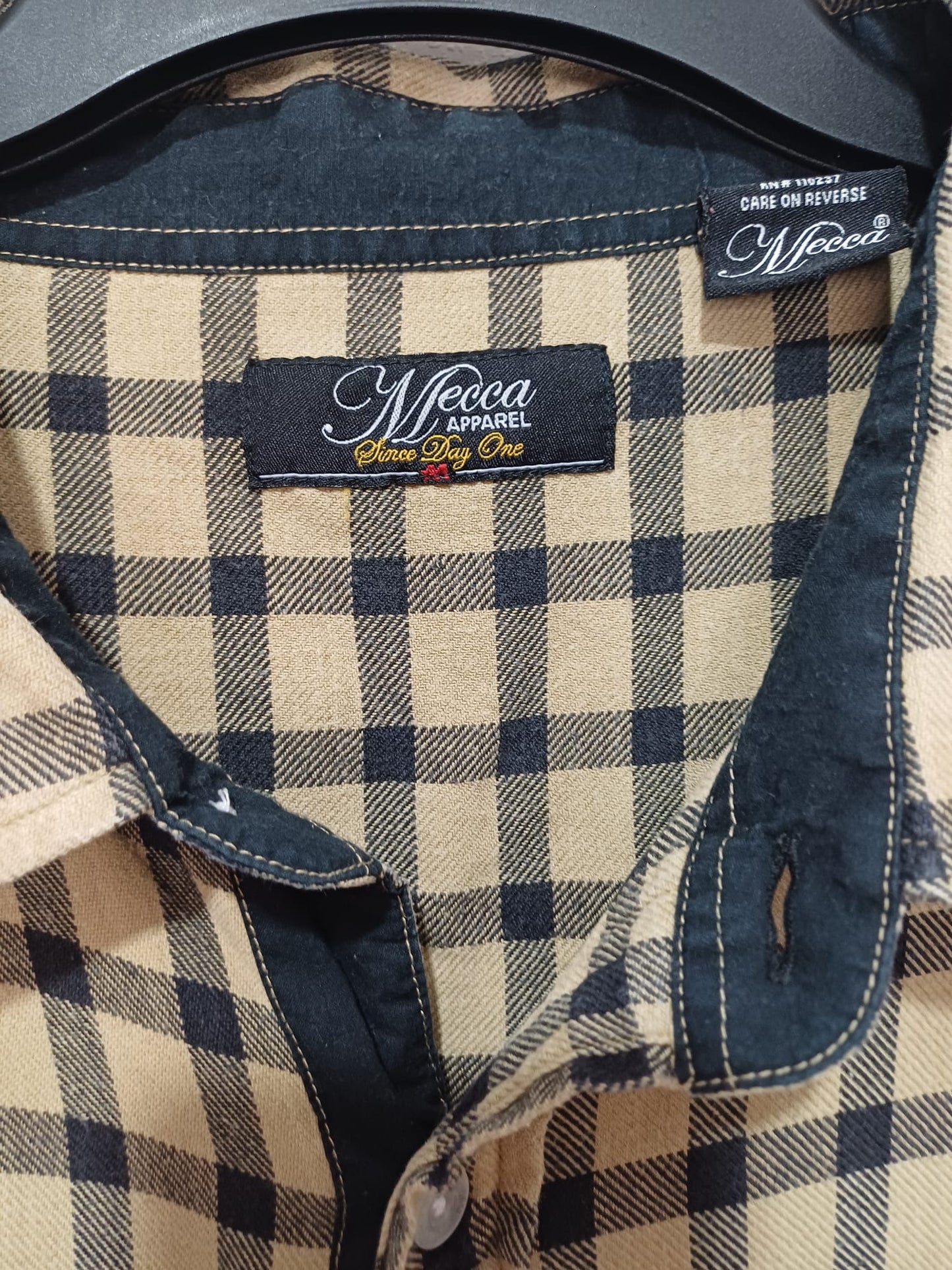 Men's Flannel Shirt Mecca Apparel Mustard/Black Button Front Size XL Approx. 24" PTP - Great Condition