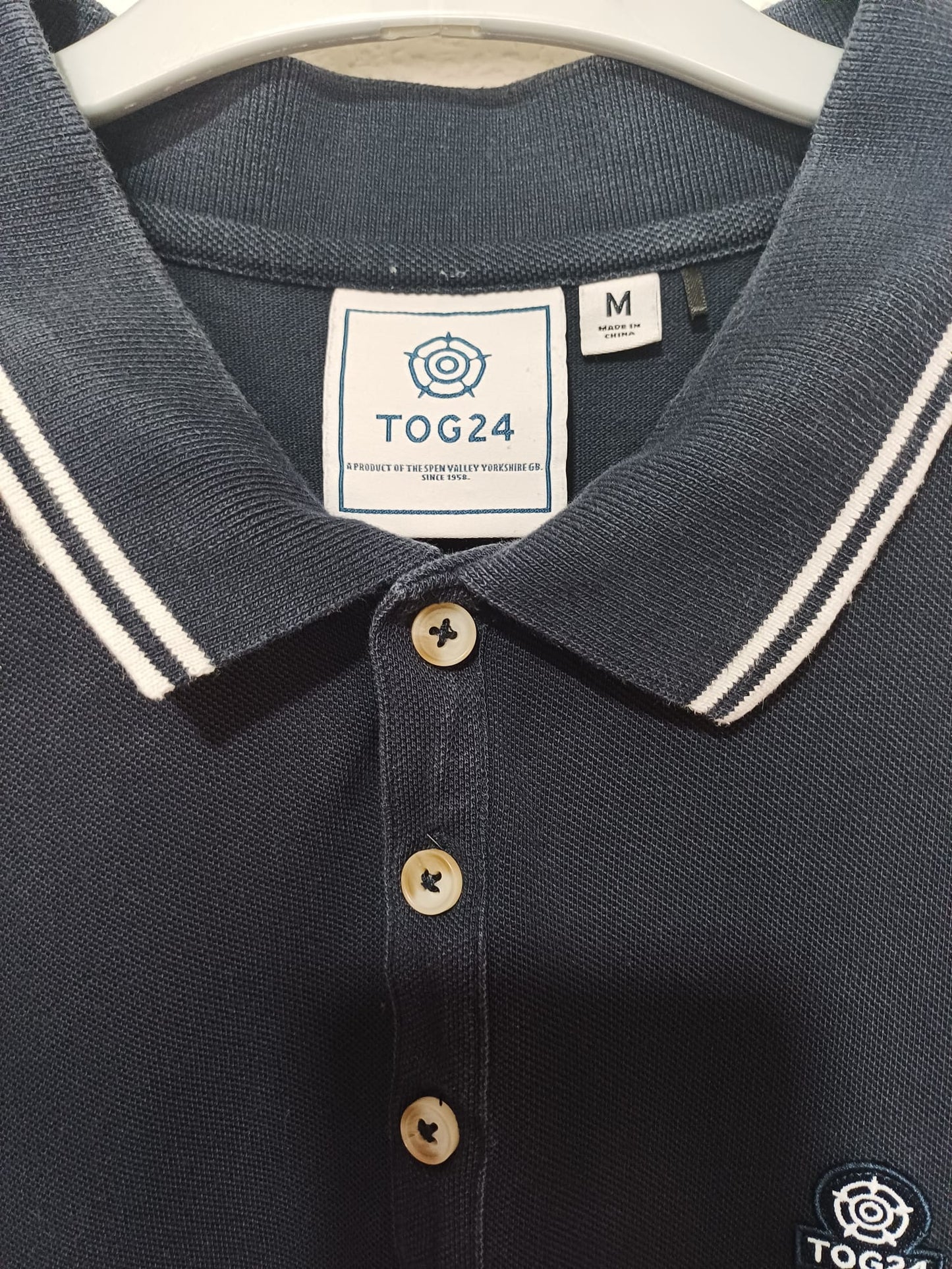 Men's Polo Shirt Tog 24 Navy Blue Collection Size M Approx. 20" PTP - Very Good Condition